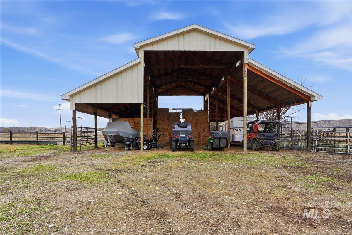 1415 Morehouse, Emmett, Idaho 83617, 3 Bedrooms, 2 Bathrooms, Residential For Sale, Price $799,000,MLS 98971319