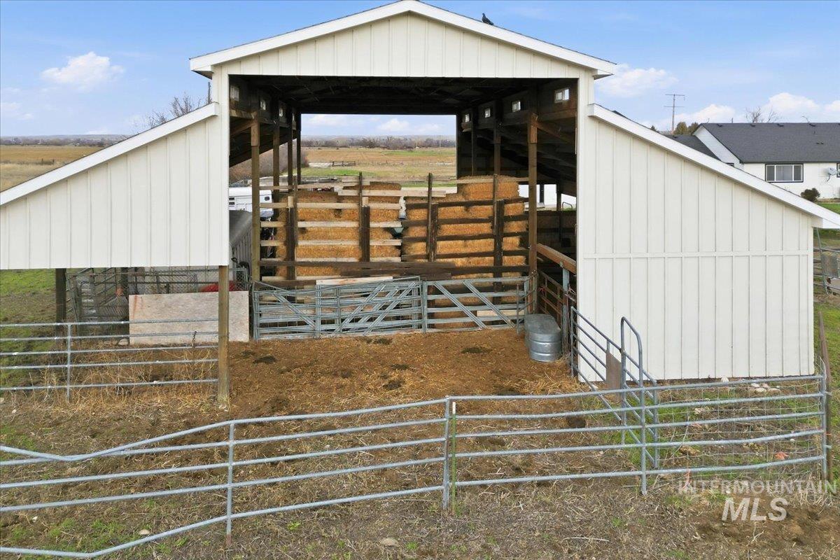 1415 Morehouse, Emmett, Idaho 83617, 3 Bedrooms, 2 Bathrooms, Residential For Sale, Price $799,000,MLS 98971319