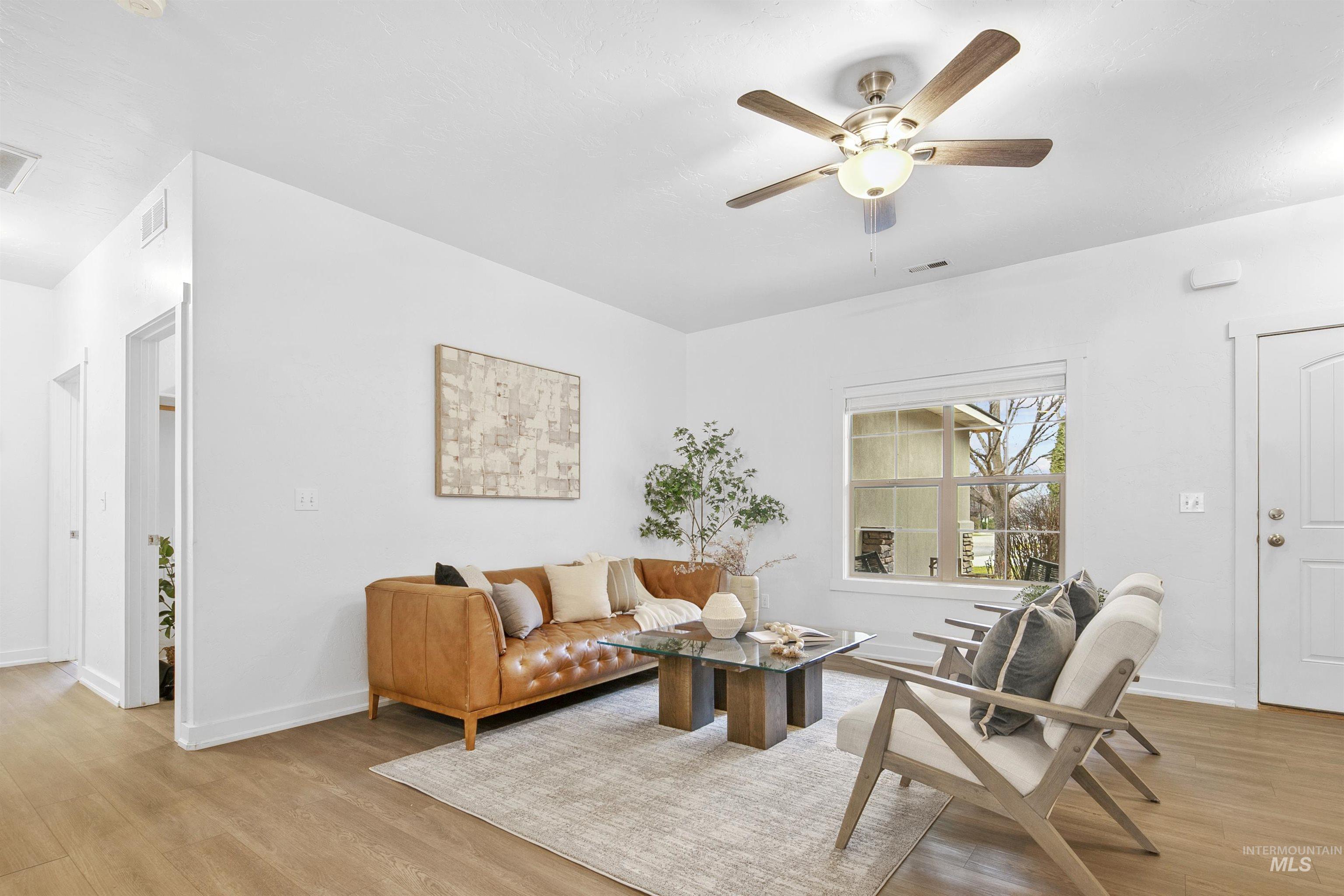 2862 N Vallin Ave, Meridian, Idaho 83616, 3 Bedrooms, 2 Bathrooms, Residential For Sale, Price $419,900,MLS 98971321