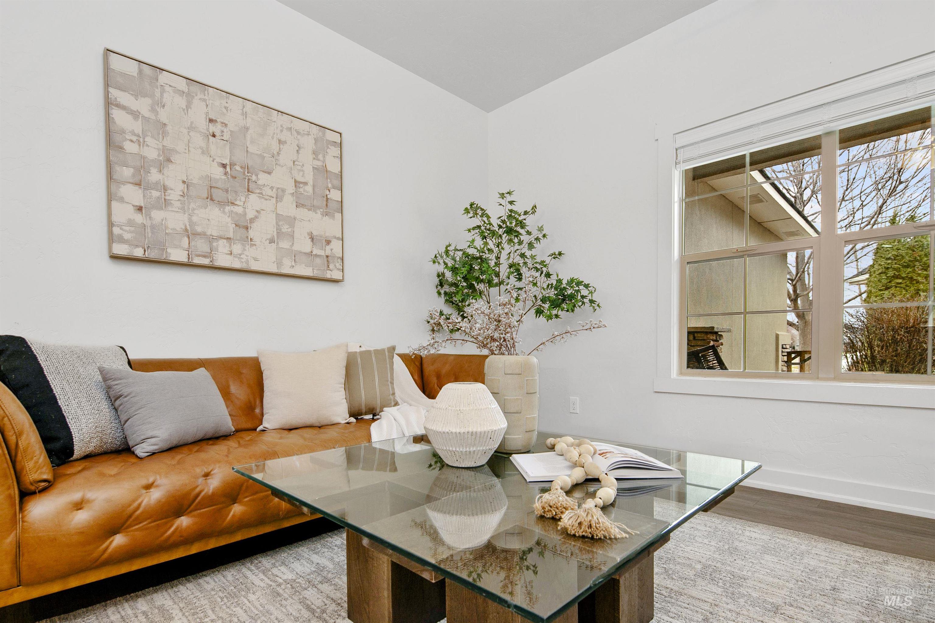 2862 N Vallin Ave, Meridian, Idaho 83616, 3 Bedrooms, 2 Bathrooms, Residential For Sale, Price $419,900,MLS 98971321