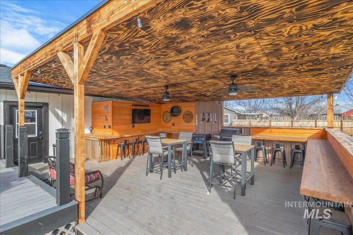 3582 NW Dutton Way, Mountain Home, Idaho 83647, 2 Bedrooms, 2 Bathrooms, Residential For Sale, Price $779,500, 98971322