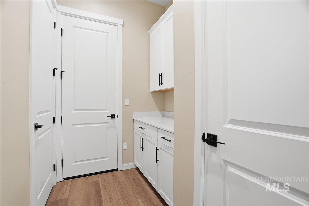 1375 White Cliffs St, Middleton, Idaho 83644, 4 Bedrooms, 3.5 Bathrooms, Residential For Sale, Price $699,990,MLS 98971324