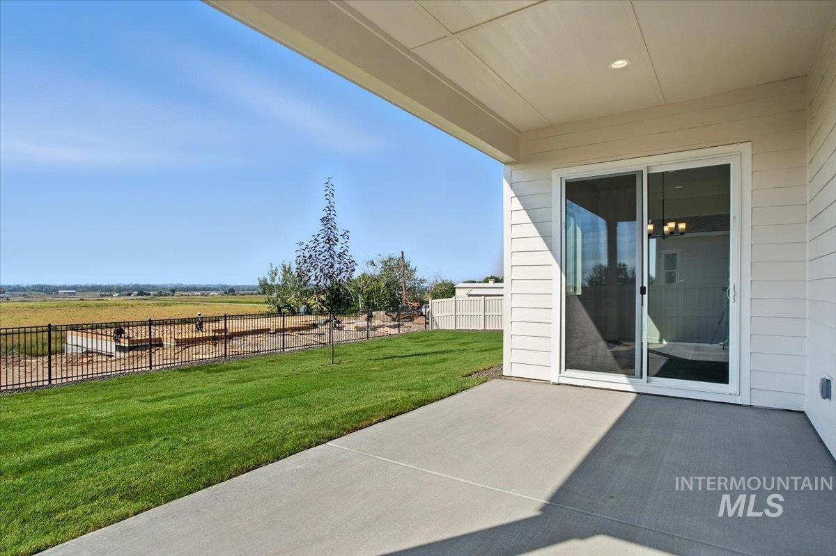 1375 White Cliffs St, Middleton, Idaho 83644, 4 Bedrooms, 3.5 Bathrooms, Residential For Sale, Price $699,990,MLS 98971324