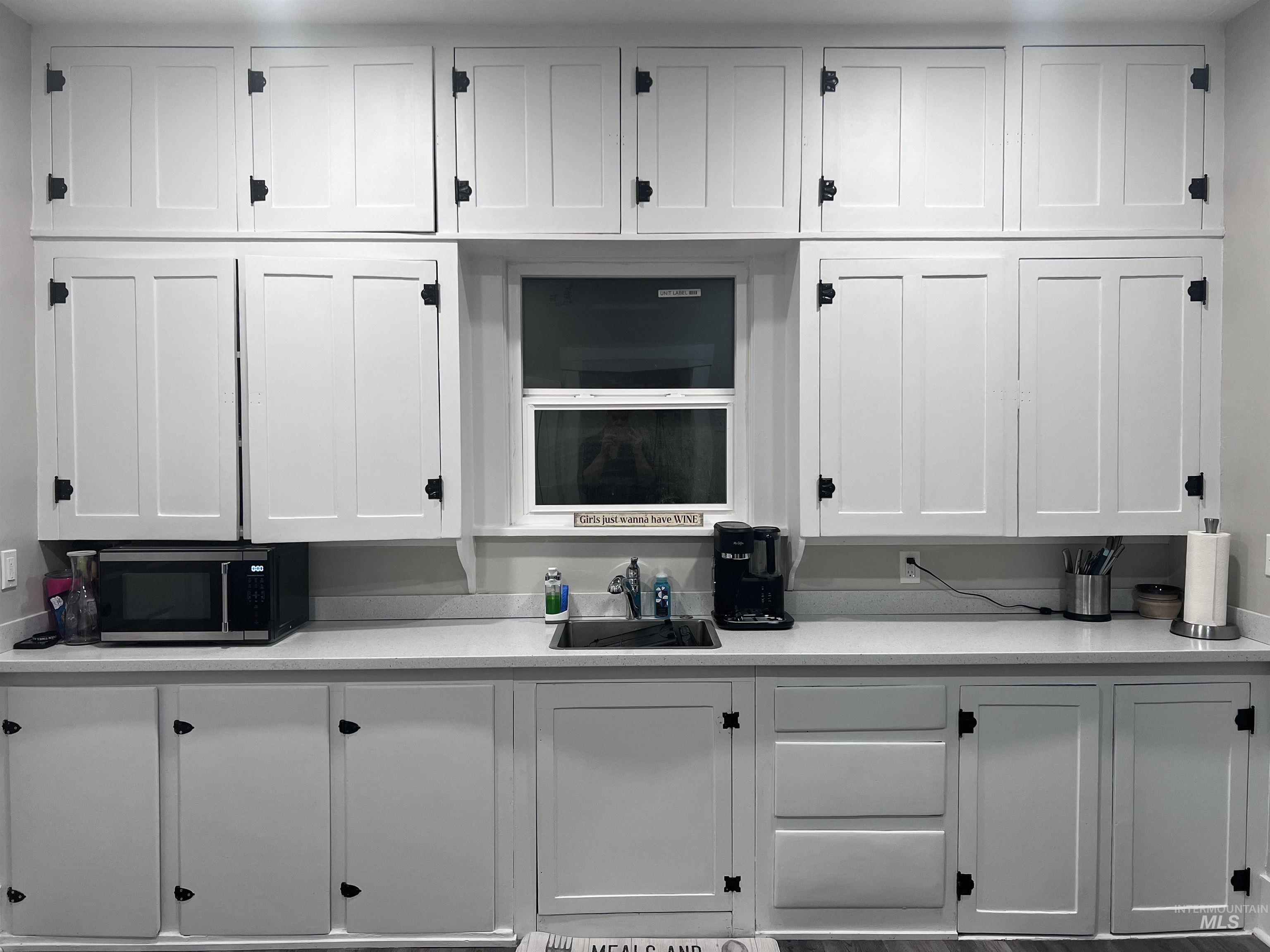 1601 Miller, Burley, Idaho 83318, 2 Bedrooms, 1 Bathroom, Residential Income For Sale, Price $510,000,MLS 98971325