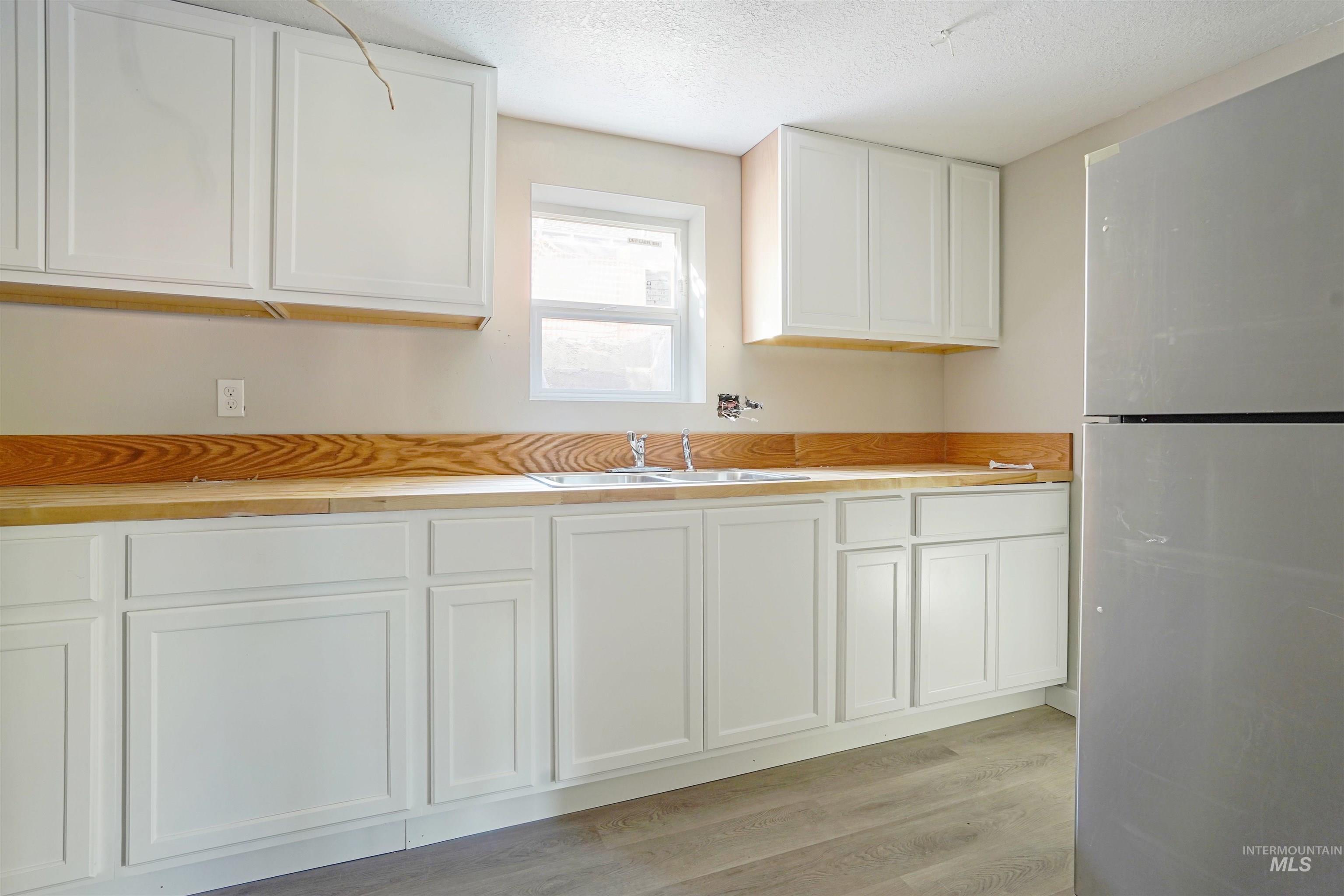 1601 Miller, Burley, Idaho 83318, 2 Bedrooms, 1 Bathroom, Residential Income For Sale, Price $510,000,MLS 98971325