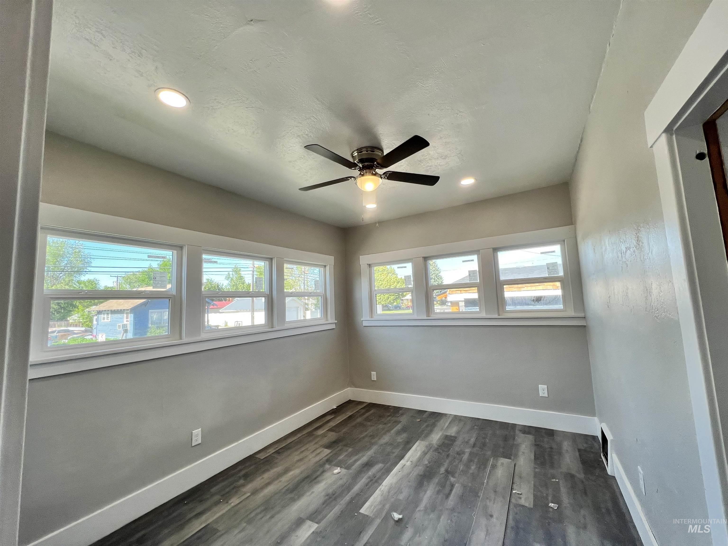 1601 Miller, Burley, Idaho 83318, 2 Bedrooms, 1 Bathroom, Residential Income For Sale, Price $510,000,MLS 98971325