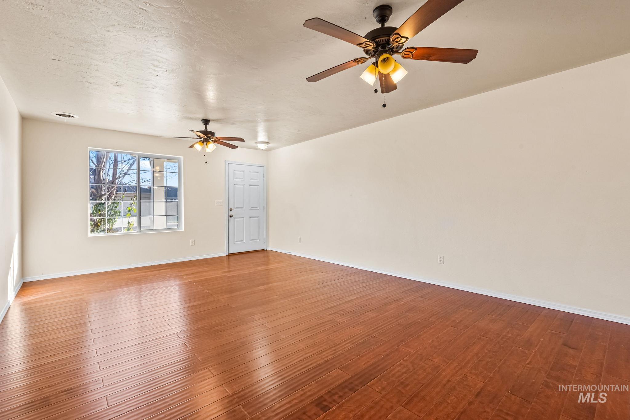 4523 Duke Street, Caldwell, Idaho 83607, 3 Bedrooms, 2.5 Bathrooms, Residential For Sale, Price $399,900,MLS 98971326