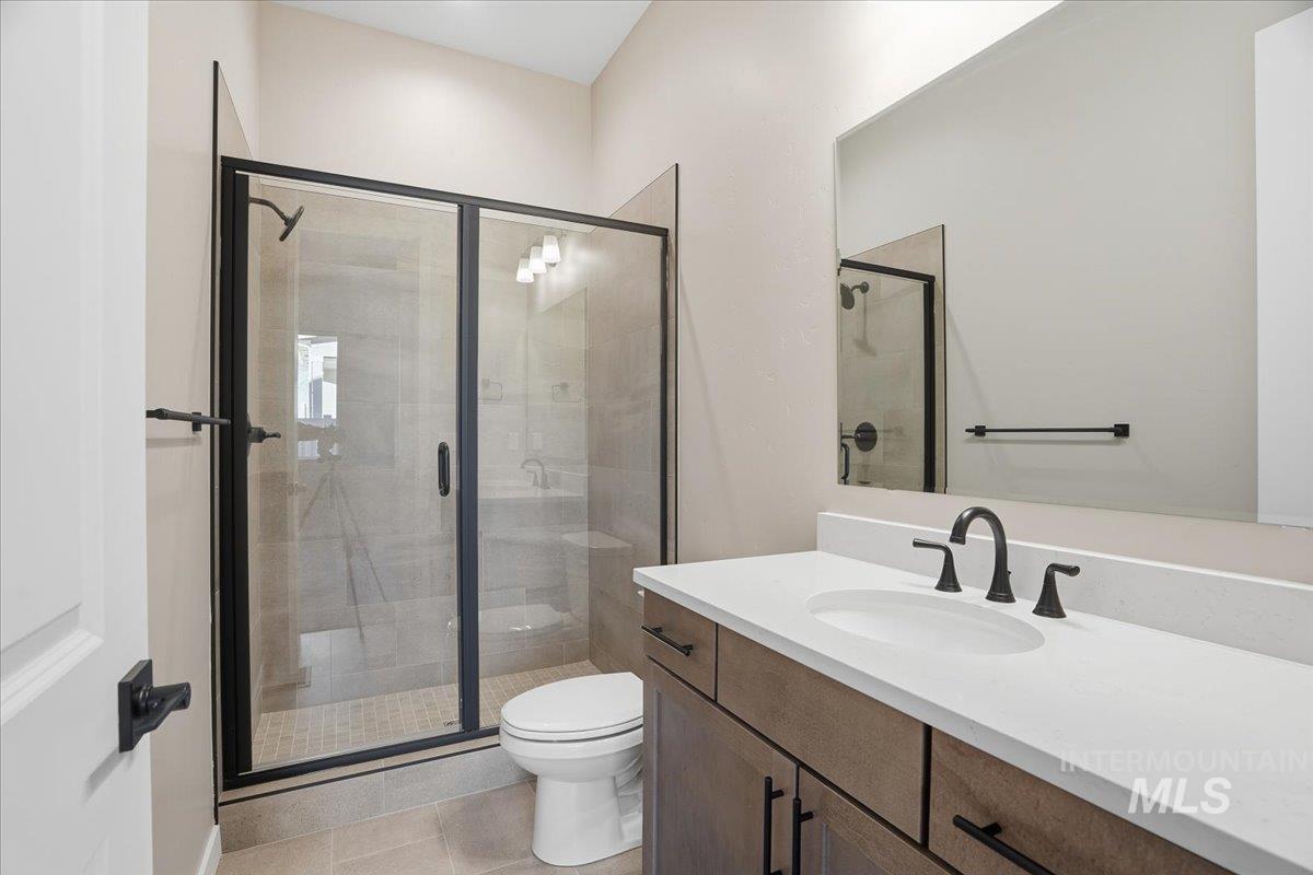 1221 Stirling Meadows Ct, Middleton, Idaho 83644, 4 Bedrooms, 3.5 Bathrooms, Residential For Sale, Price $749,990,MLS 98971327