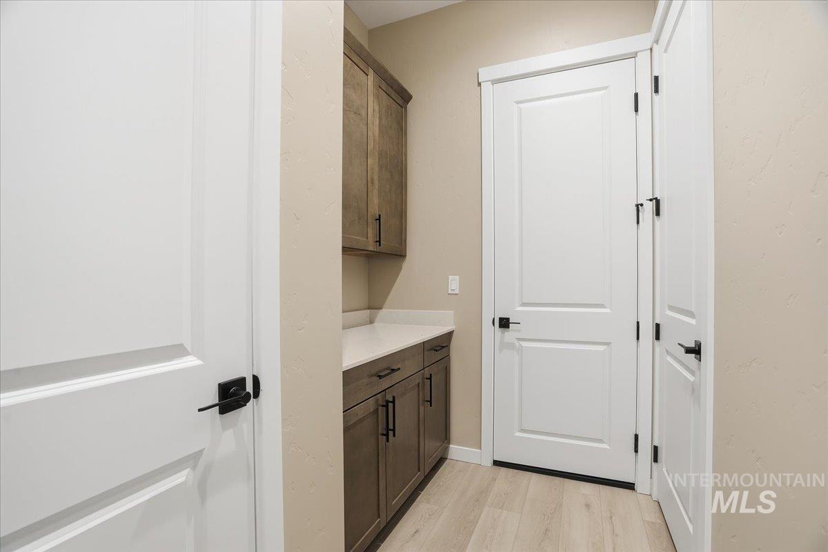 1221 Stirling Meadows Ct, Middleton, Idaho 83644, 4 Bedrooms, 3.5 Bathrooms, Residential For Sale, Price $749,990,MLS 98971327