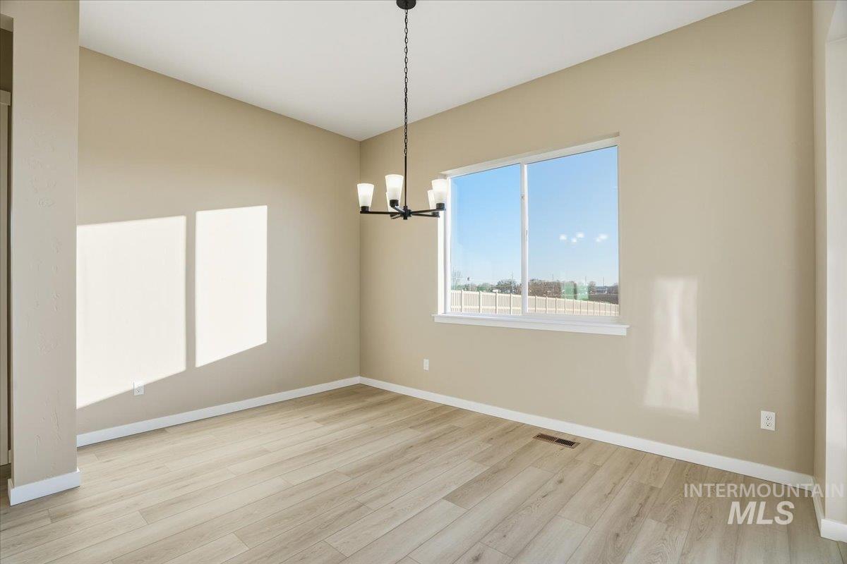 1221 Stirling Meadows Ct, Middleton, Idaho 83644, 4 Bedrooms, 3.5 Bathrooms, Residential For Sale, Price $749,990,MLS 98971327