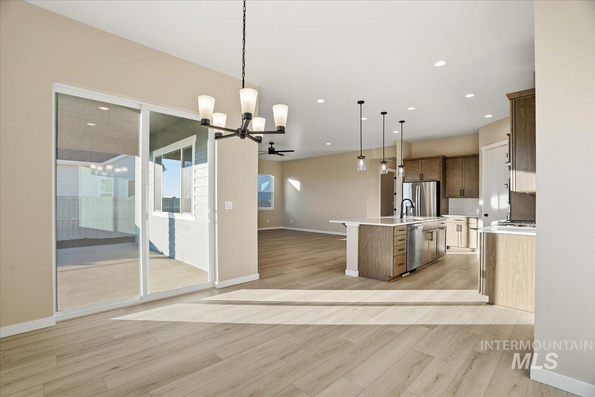 1221 Stirling Meadows Ct, Middleton, Idaho 83644, 4 Bedrooms, 3.5 Bathrooms, Residential For Sale, Price $749,990,MLS 98971327