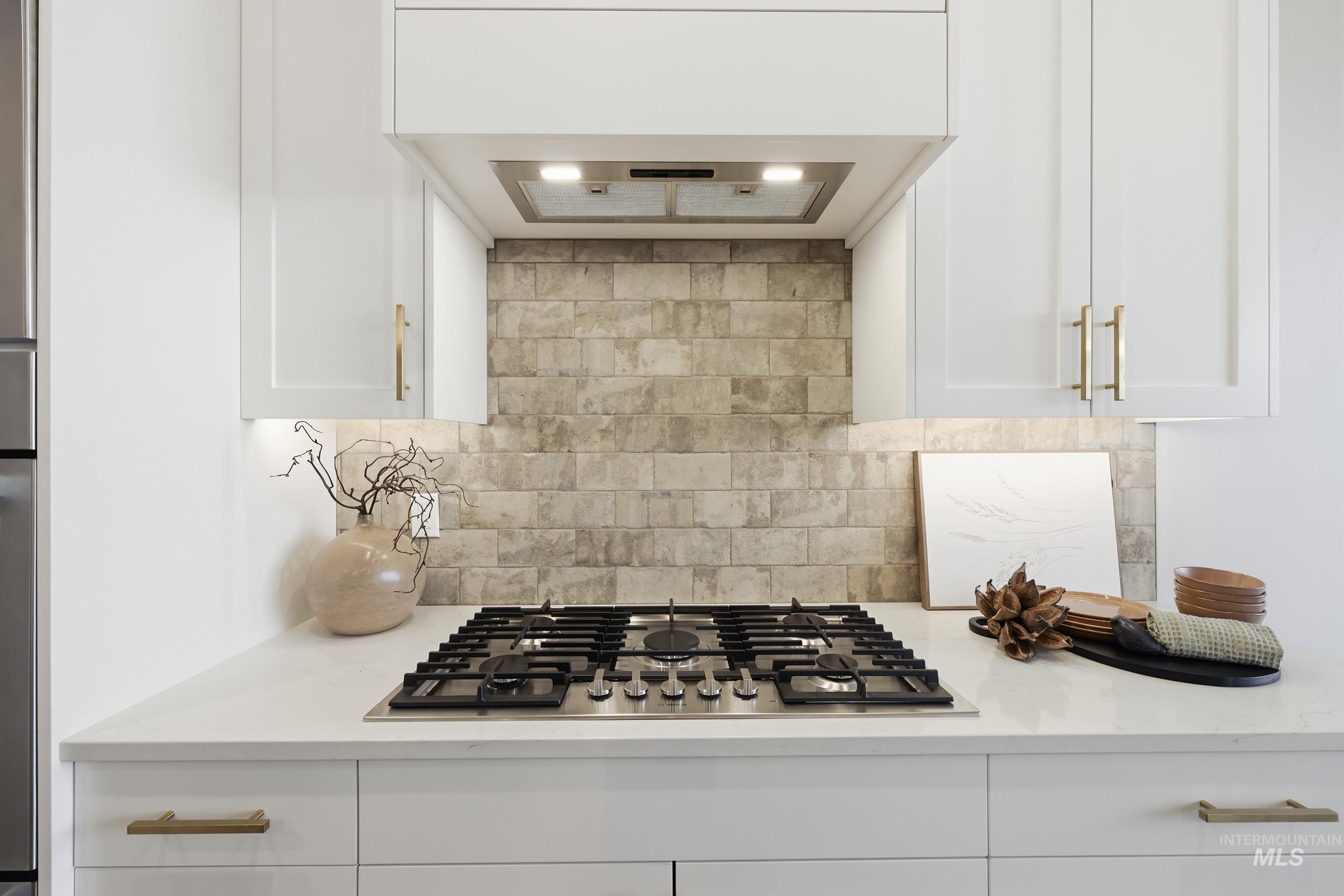 1893 N Willowick Ave., Eagle, Idaho 83616, 4 Bedrooms, 3.5 Bathrooms, Residential For Sale, Price $900,000,MLS 98971328