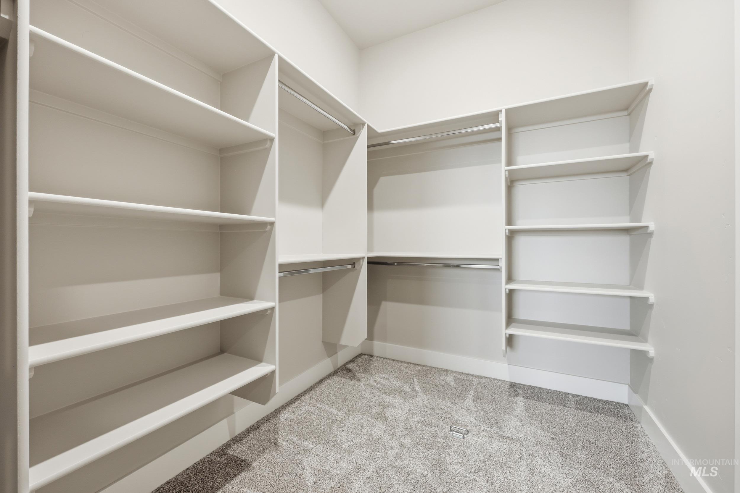 1893 N Willowick Ave., Eagle, Idaho 83616, 4 Bedrooms, 3.5 Bathrooms, Residential For Sale, Price $899,000,MLS 98971328