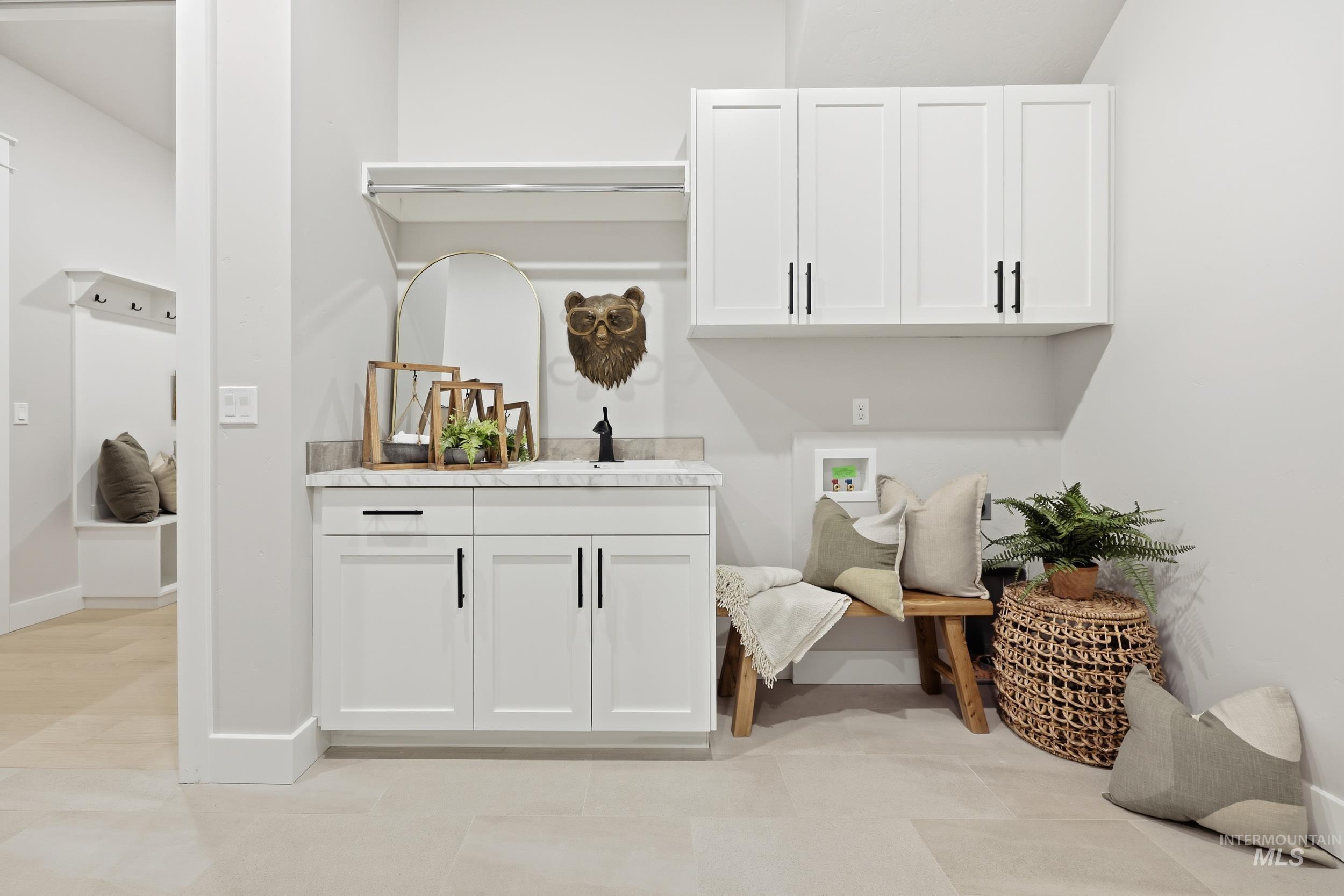 1893 N Willowick Ave., Eagle, Idaho 83616, 4 Bedrooms, 3.5 Bathrooms, Residential For Sale, Price $900,000,MLS 98971328