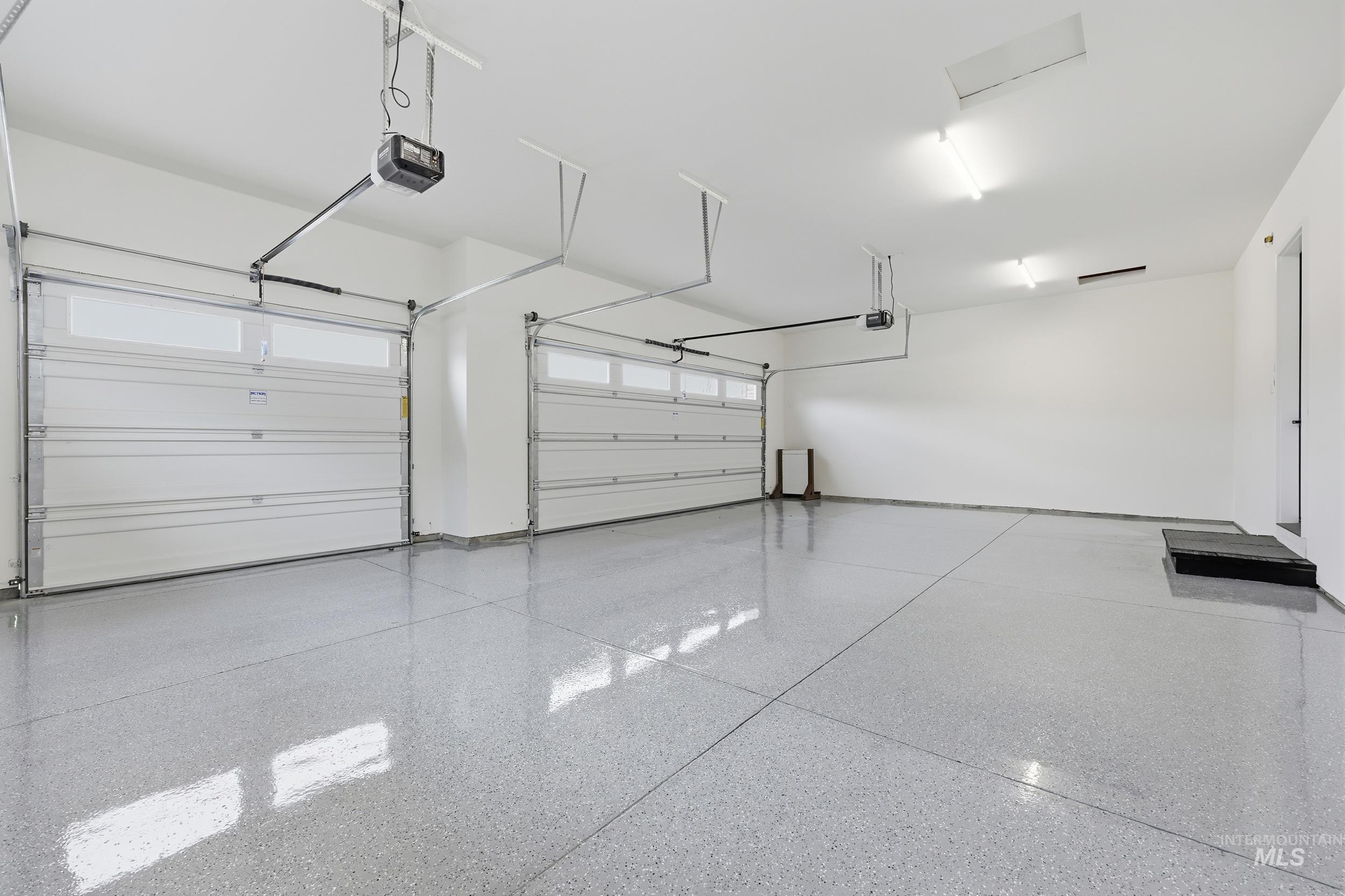 1893 N Willowick Ave., Eagle, Idaho 83616, 4 Bedrooms, 3.5 Bathrooms, Residential For Sale, Price $899,000,MLS 98971328