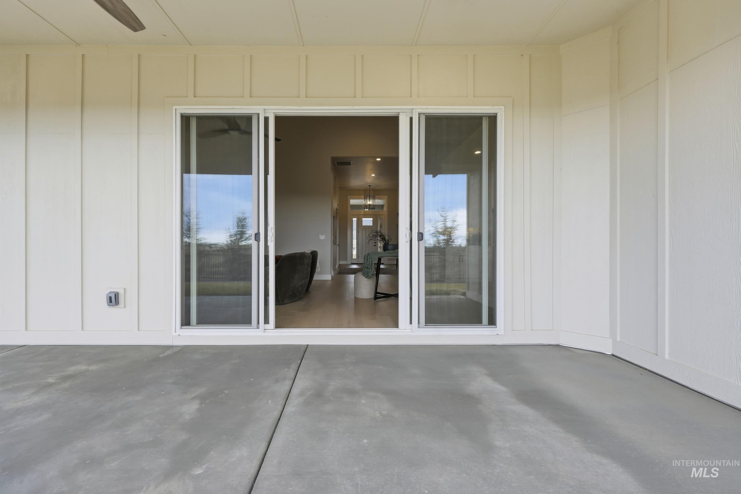 1893 N Willowick Ave., Eagle, Idaho 83616, 4 Bedrooms, 3.5 Bathrooms, Residential For Sale, Price $899,000,MLS 98971328