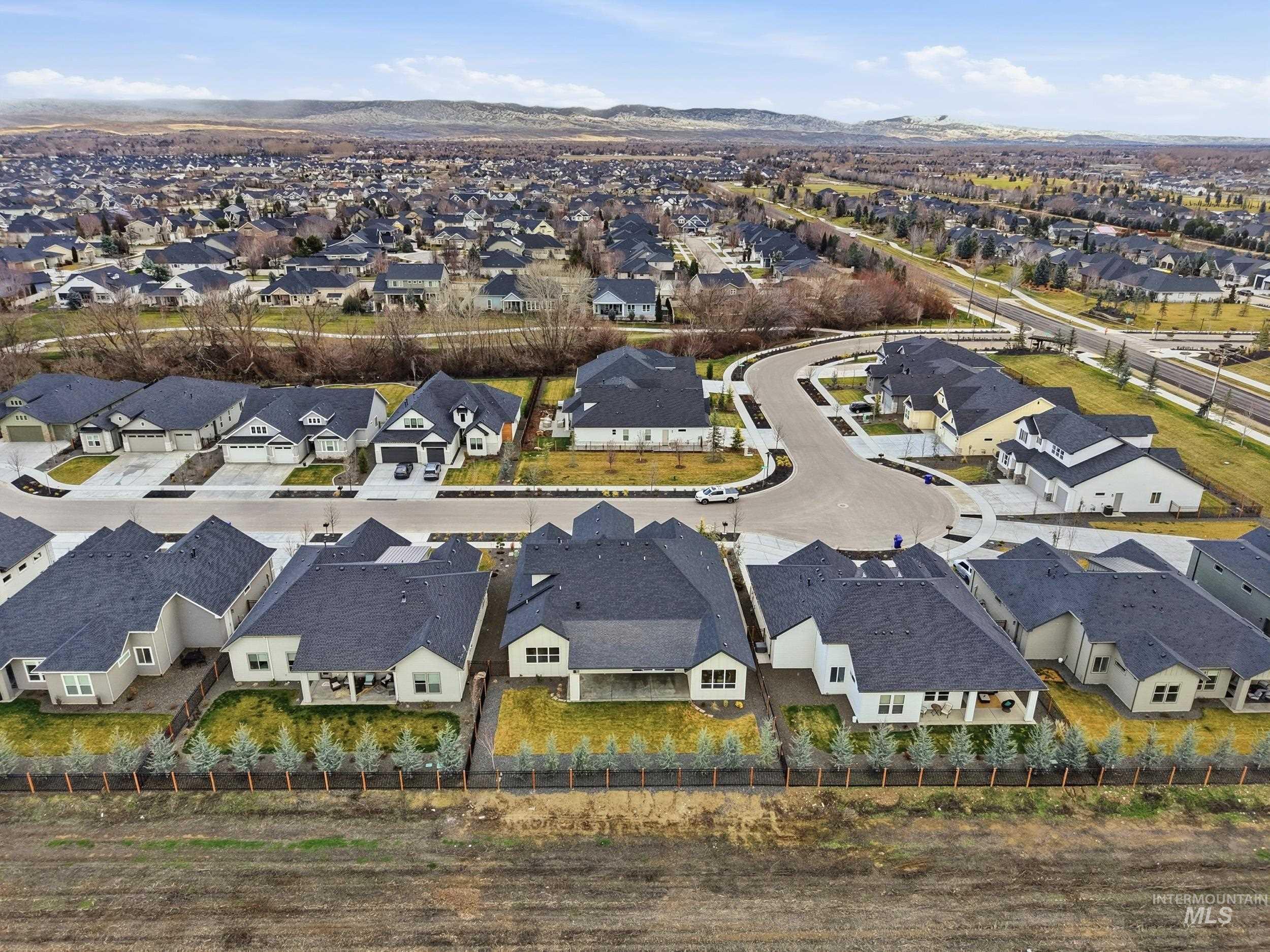 1893 N Willowick Ave., Eagle, Idaho 83616, 4 Bedrooms, 3.5 Bathrooms, Residential For Sale, Price $899,000,MLS 98971328