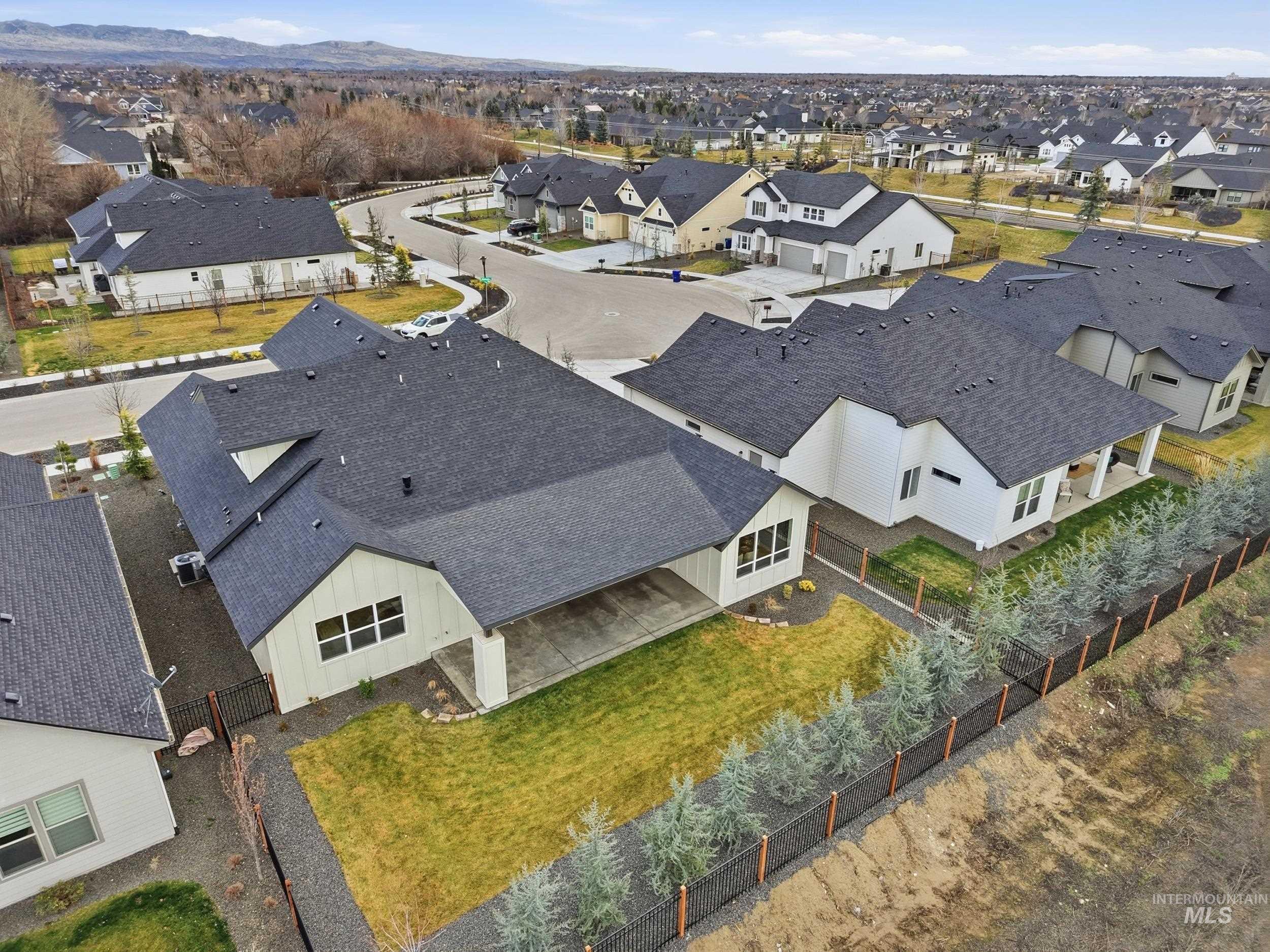 1893 N Willowick Ave., Eagle, Idaho 83616, 4 Bedrooms, 3.5 Bathrooms, Residential For Sale, Price $899,000,MLS 98971328