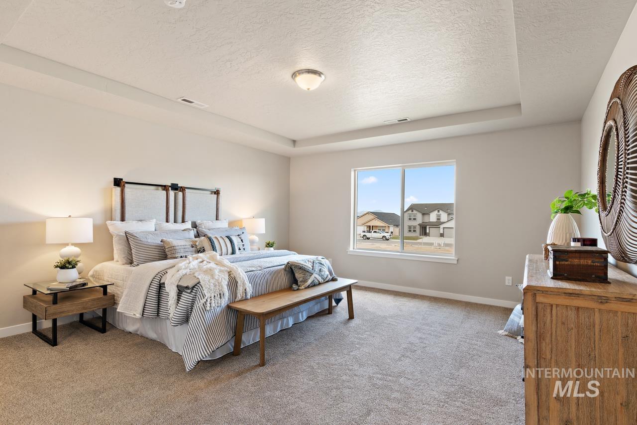 19367 Snowyside Way, Caldwell, Idaho 83605, 4 Bedrooms, 3.5 Bathrooms, Residential For Sale, Price $530,599,MLS 98971335