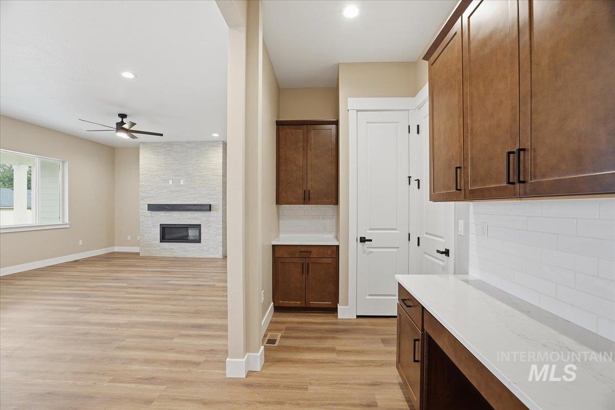 846 N Falling Water Way, Eagle, Idaho 83616, 3 Bedrooms, 2 Bathrooms, Residential For Sale, Price $699,990,MLS 98971336