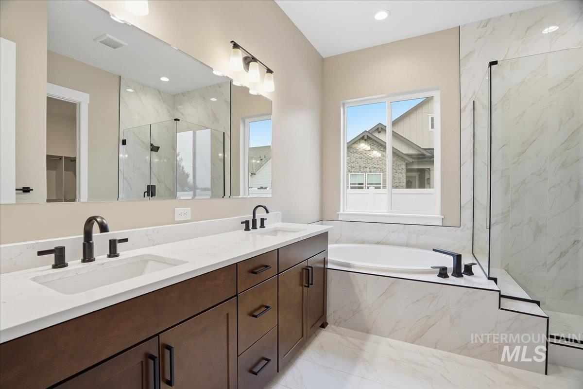 846 N Falling Water Way, Eagle, Idaho 83616, 3 Bedrooms, 2 Bathrooms, Residential For Sale, Price $699,990,MLS 98971336