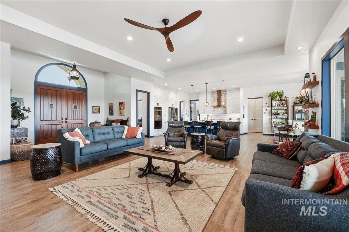 8065 Moonshine Ln, Marsing, Idaho 83639, 4 Bedrooms, 2 Bathrooms, Residential For Sale, Price $1,295,000,MLS 98971338