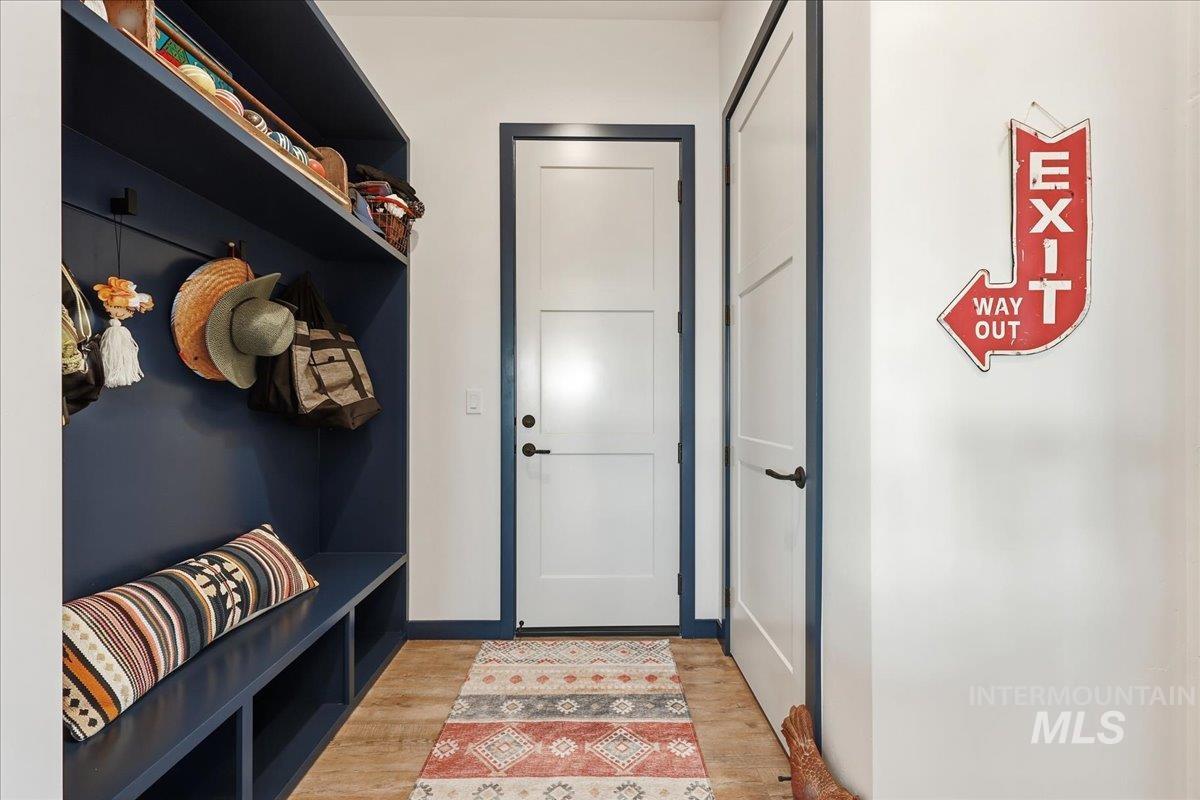 8065 Moonshine Ln, Marsing, Idaho 83639, 4 Bedrooms, 2 Bathrooms, Residential For Sale, Price $1,295,000,MLS 98971338