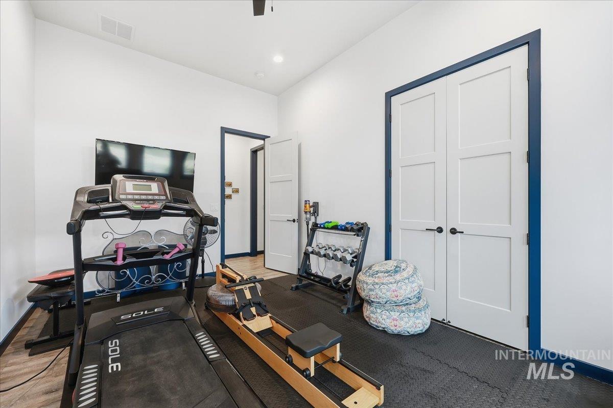 8065 Moonshine Ln, Marsing, Idaho 83639, 4 Bedrooms, 2 Bathrooms, Residential For Sale, Price $1,295,000,MLS 98971338