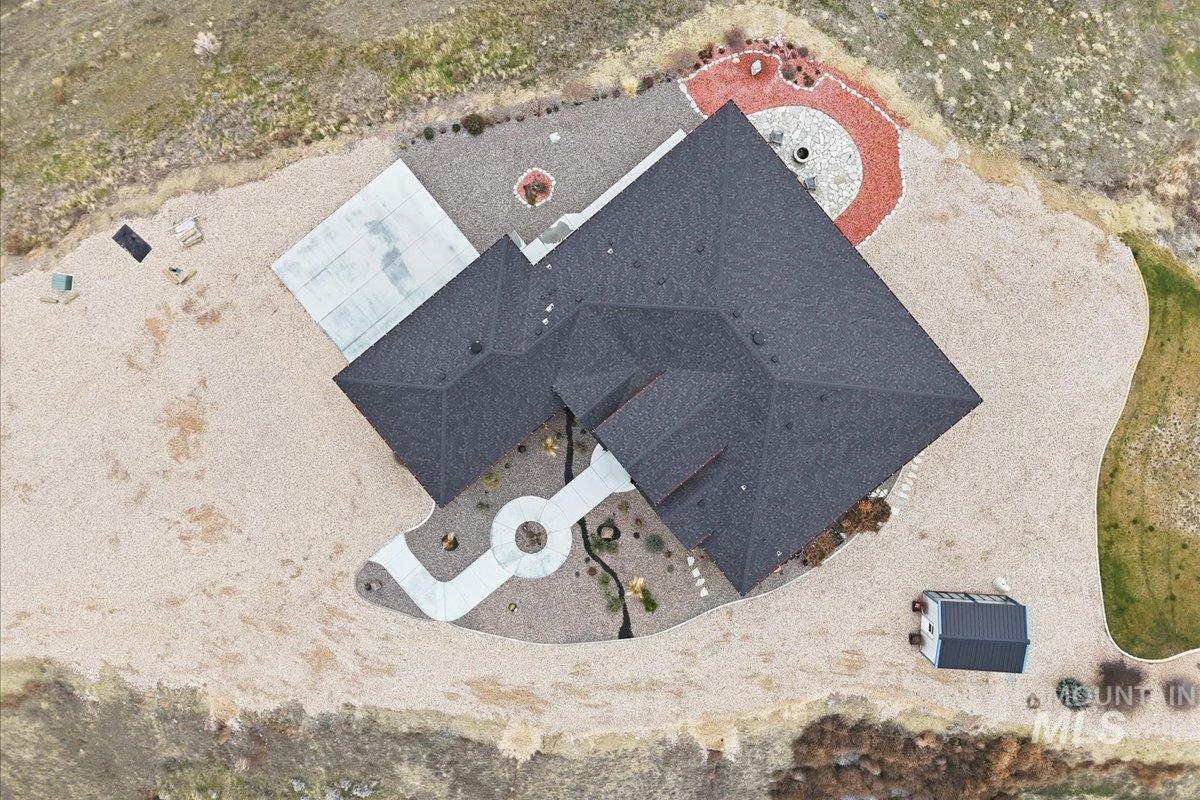 8065 Moonshine Ln, Marsing, Idaho 83639, 4 Bedrooms, 2 Bathrooms, Residential For Sale, Price $1,295,000,MLS 98971338