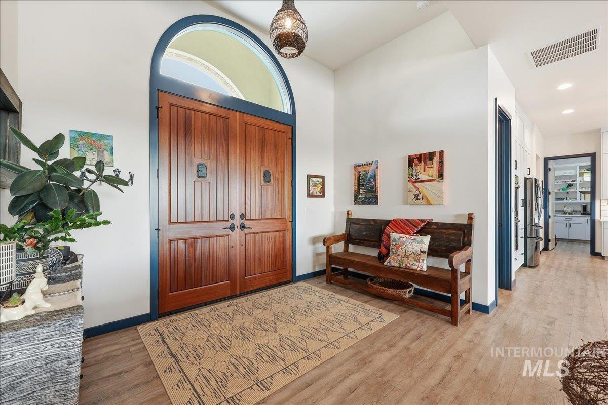 8065 Moonshine Ln, Marsing, Idaho 83639, 4 Bedrooms, 2 Bathrooms, Residential For Sale, Price $1,295,000,MLS 98971338