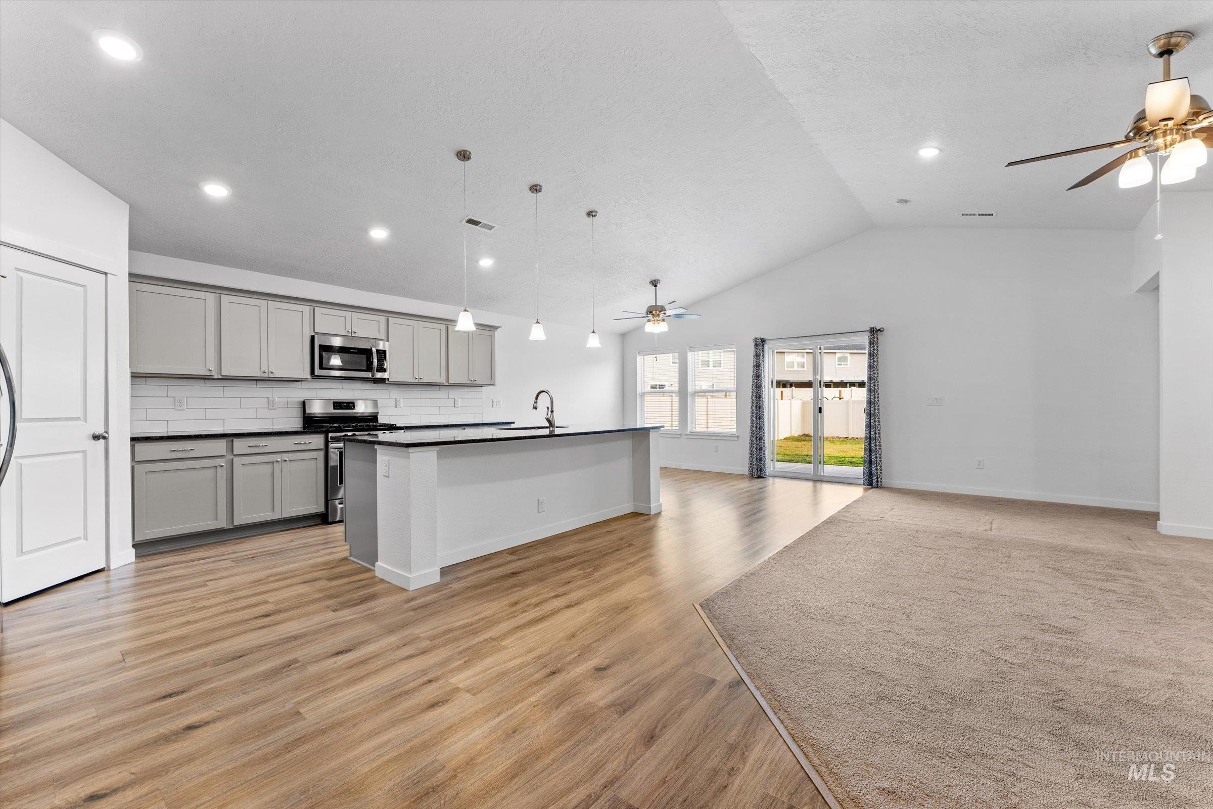 17798 Goose Ridge Ave, Nampa, Idaho 83687, 4 Bedrooms, 2 Bathrooms, Residential For Sale, Price $465,000,MLS 98971339