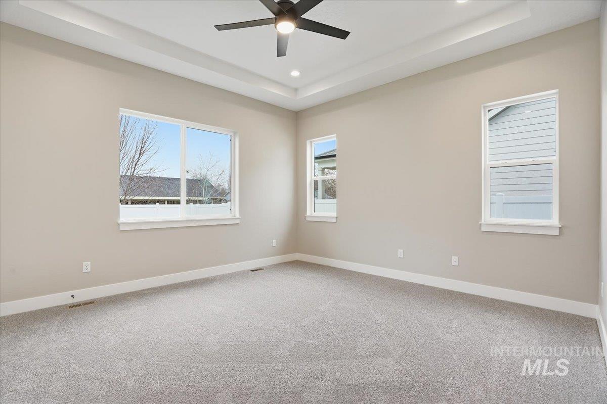 882 N Falling Water Way, Eagle, Idaho 83616, 3 Bedrooms, 2.5 Bathrooms, Residential For Sale, Price $754,990,MLS 98971341