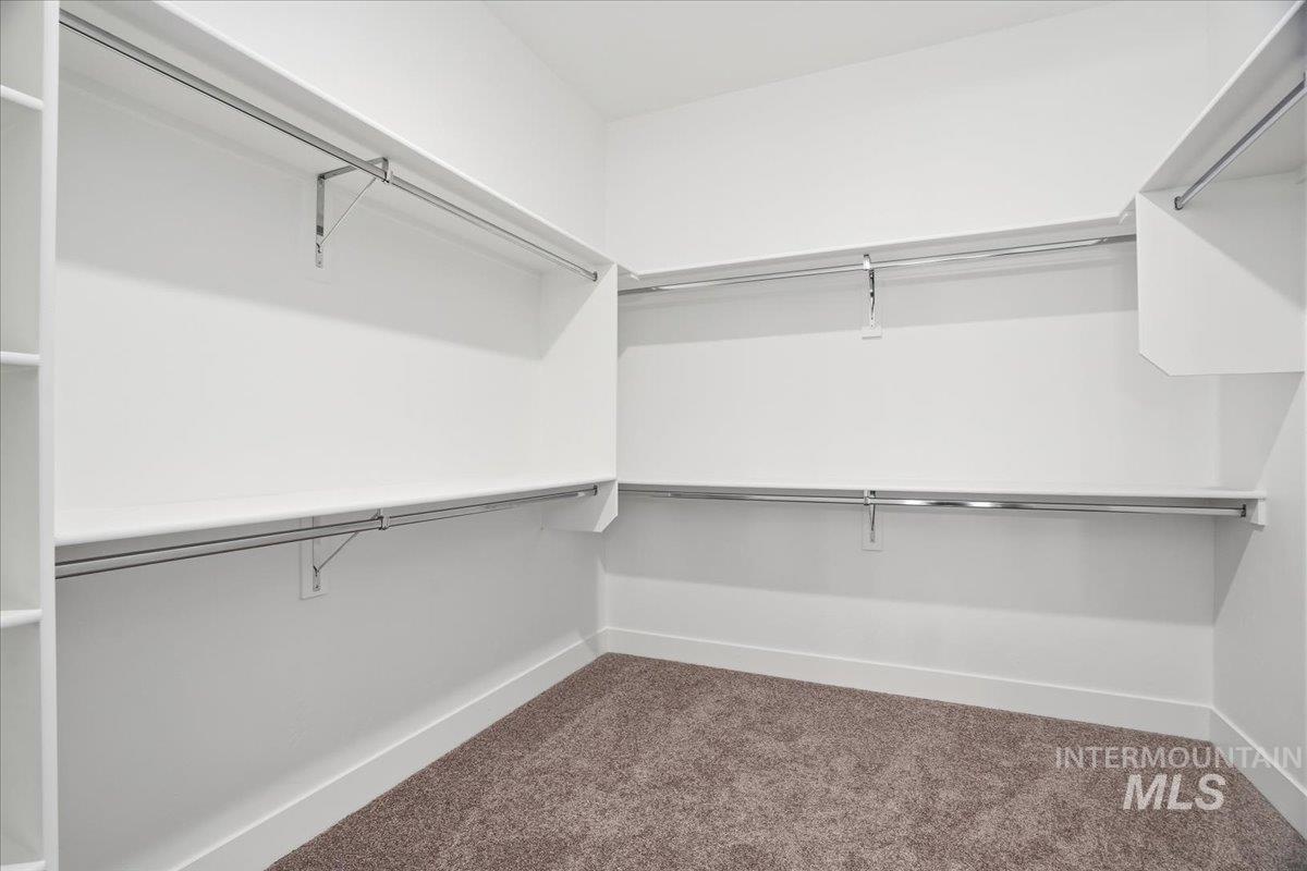 882 N Falling Water Way, Eagle, Idaho 83616, 3 Bedrooms, 2.5 Bathrooms, Residential For Sale, Price $754,990,MLS 98971341