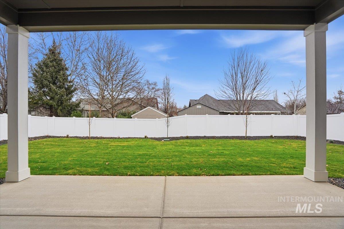 882 N Falling Water Way, Eagle, Idaho 83616, 3 Bedrooms, 2.5 Bathrooms, Residential For Sale, Price $754,990,MLS 98971341