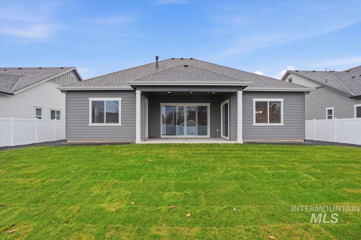 882 N Falling Water Way, Eagle, Idaho 83616, 3 Bedrooms, 2.5 Bathrooms, Residential For Sale, Price $754,990,MLS 98971341