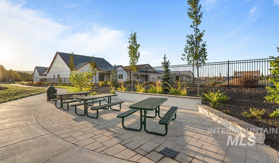 882 N Falling Water Way, Eagle, Idaho 83616, 3 Bedrooms, 2.5 Bathrooms, Residential For Sale, Price $754,990,MLS 98971341