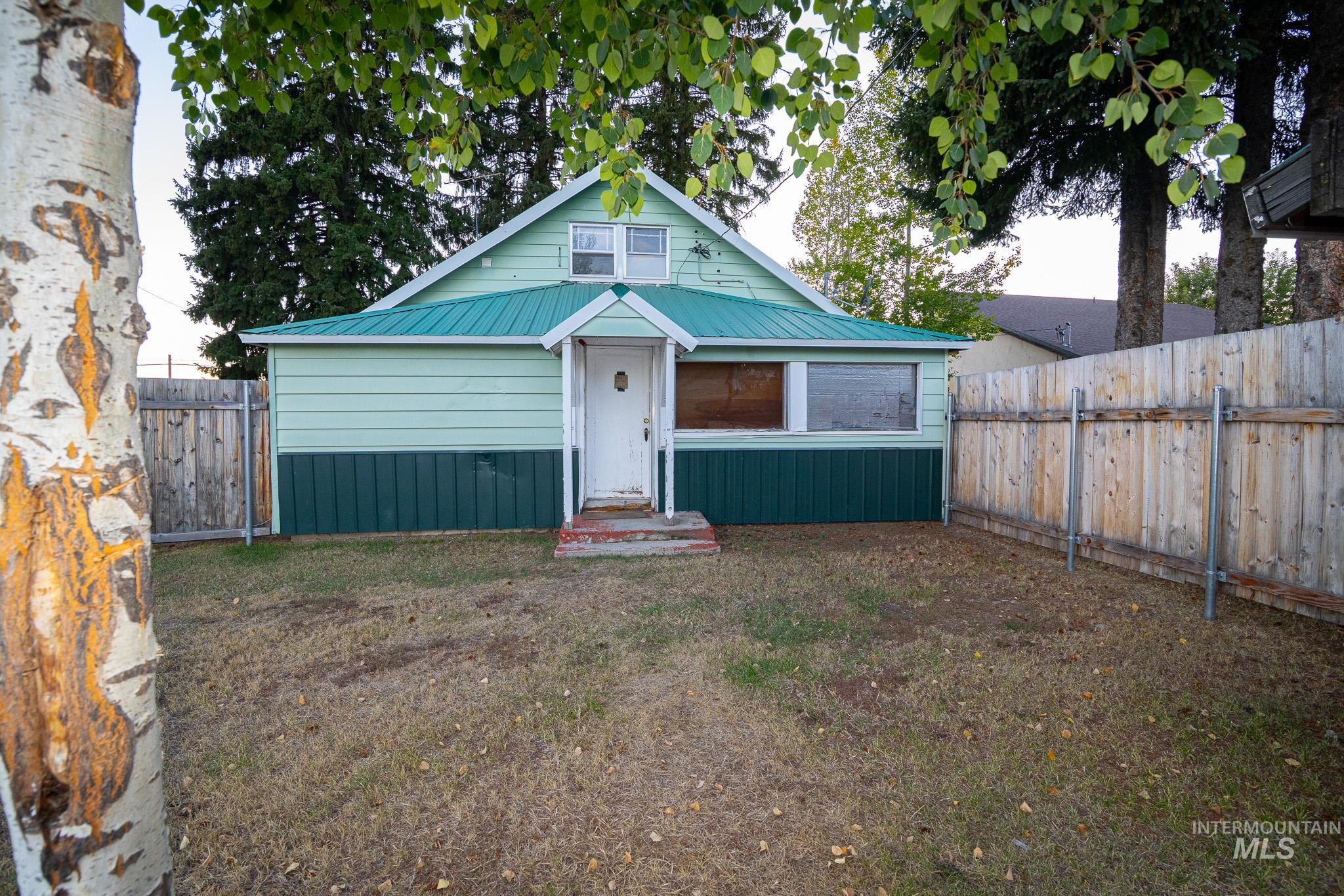 413 S 3rd, McCall, Idaho 83638, Business/Commercial For Sale, Price $825,000,MLS 98971342