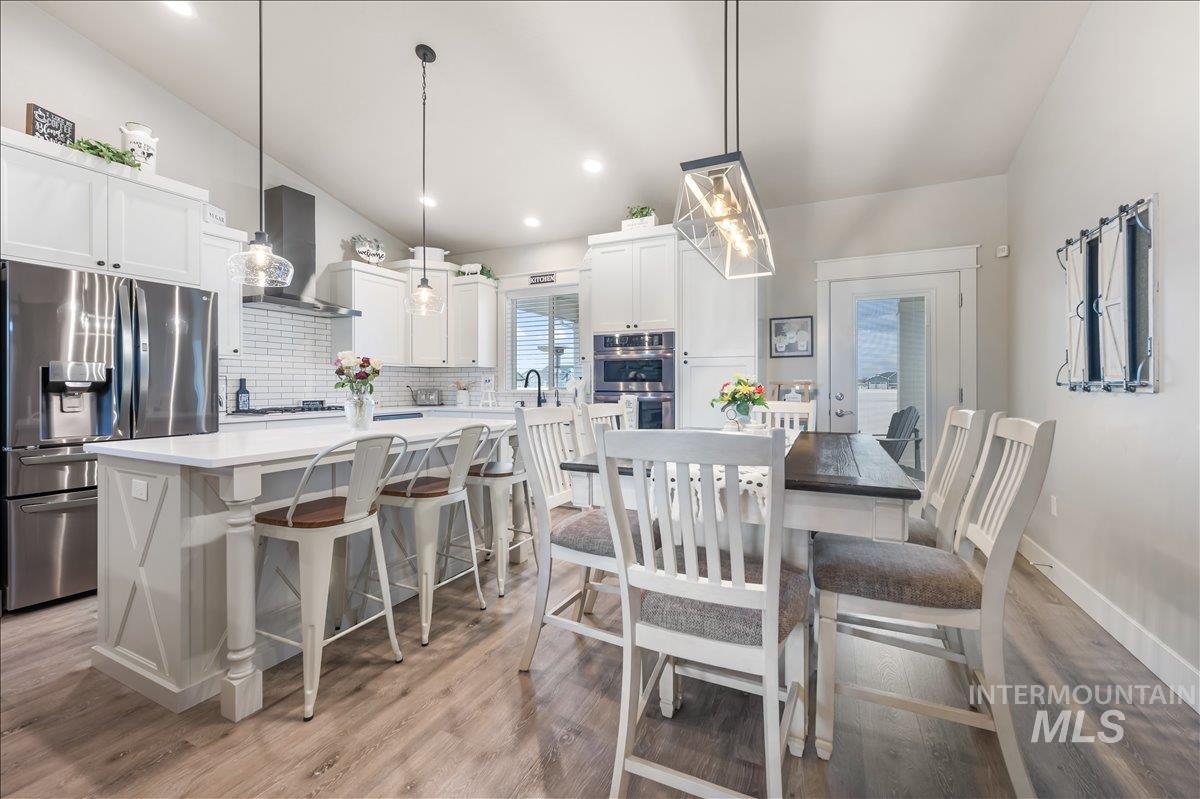 4376 Wagon, Nampa, Idaho 83687, 4 Bedrooms, 3 Bathrooms, Residential For Sale, Price $565,000,MLS 98971345