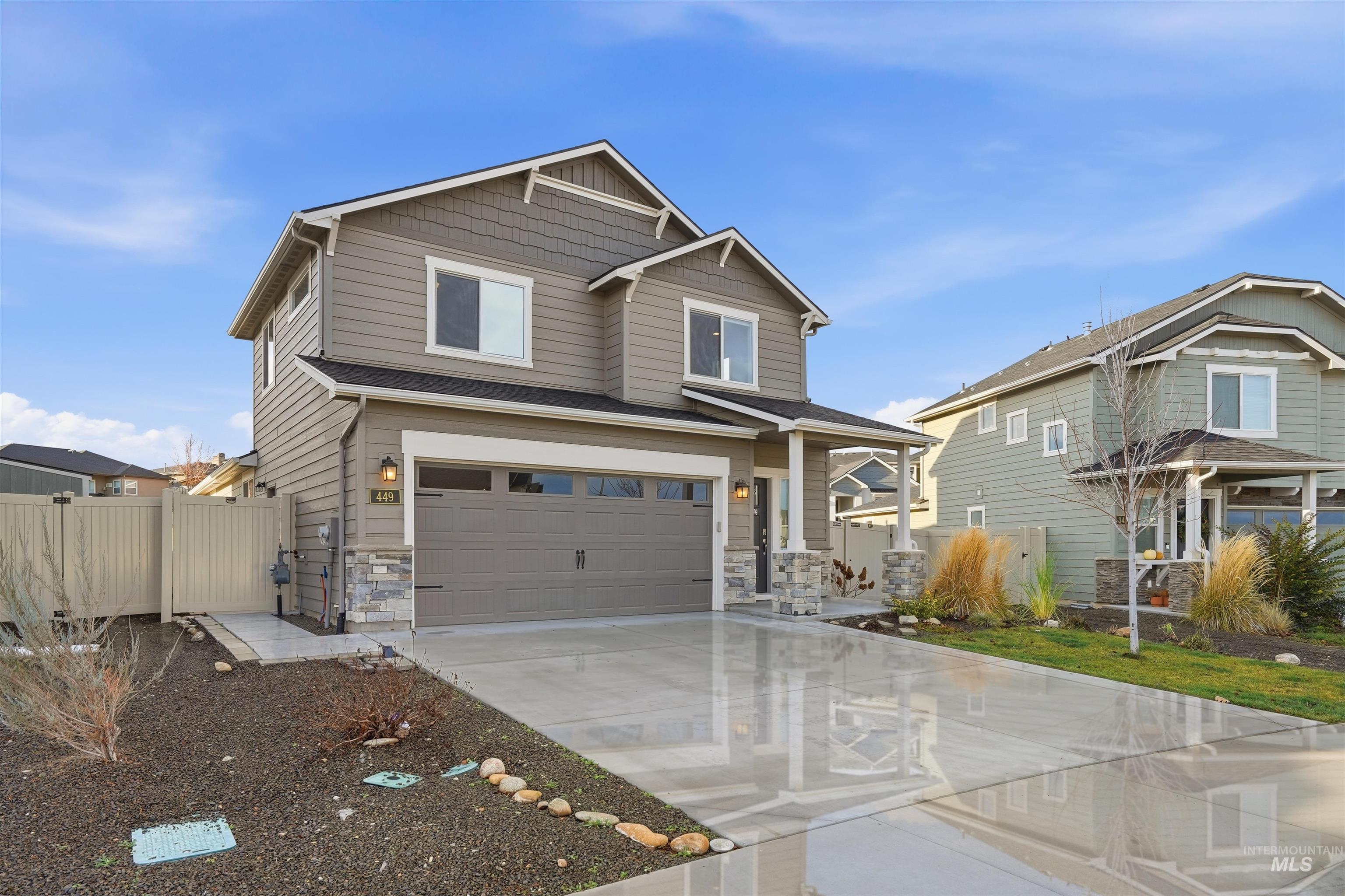 449 W Winnipeg St, Meridian, Idaho 83642, 3 Bedrooms, 2.5 Bathrooms, Residential For Sale, Price $399,990,MLS 98971346