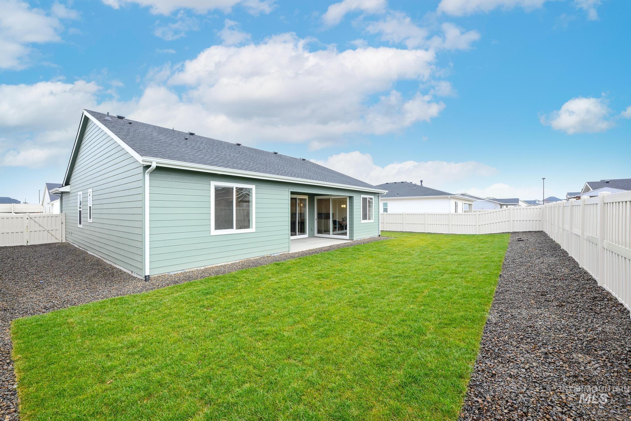 1851 W Blue Lightning St, Middleton, Idaho 83644, 3 Bedrooms, 2 Bathrooms, Residential For Sale, Price $424,000,MLS 98971350