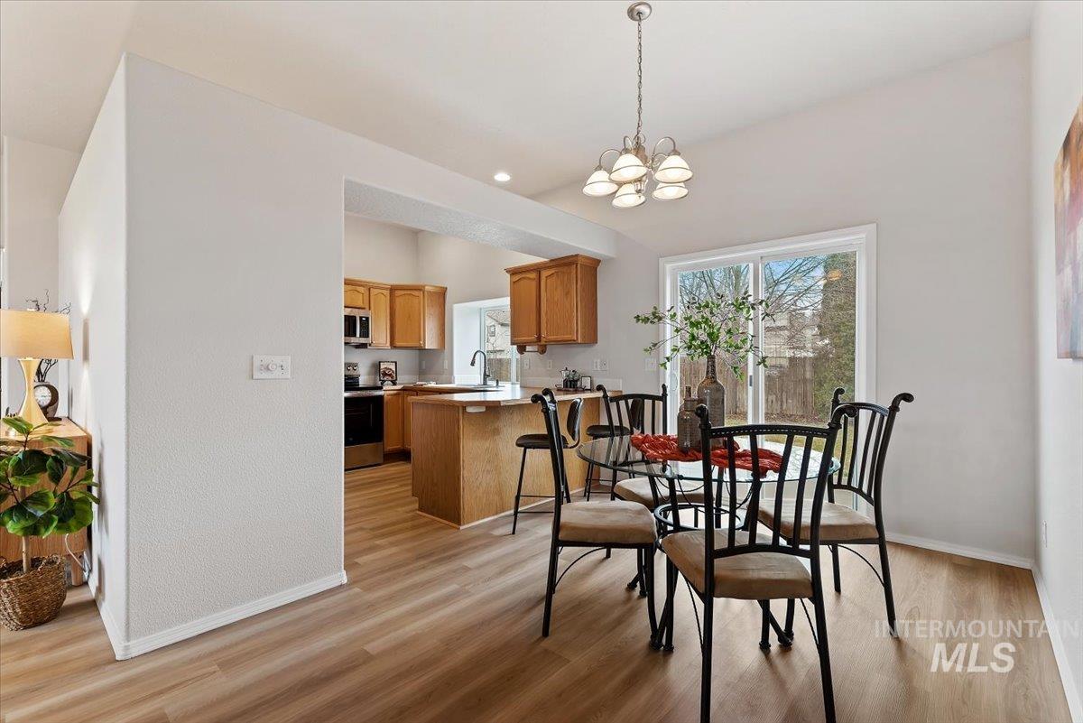 2123 E Harbour Grove Drive, Nampa, Idaho 83686, 3 Bedrooms, 2 Bathrooms, Residential For Sale, Price $419,000, 98971351