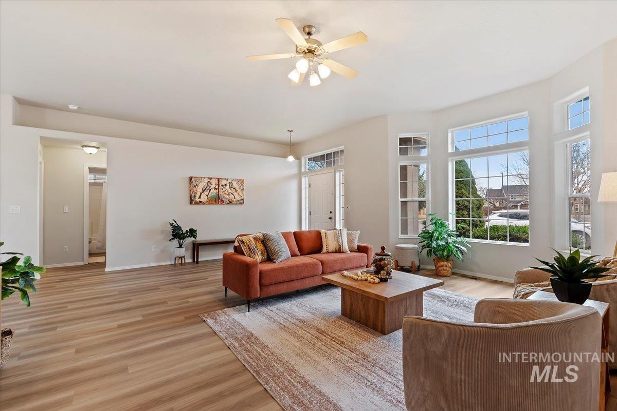 2123 E Harbour Grove Drive, Nampa, Idaho 83686, 3 Bedrooms, 2 Bathrooms, Residential For Sale, Price $419,000, 98971351