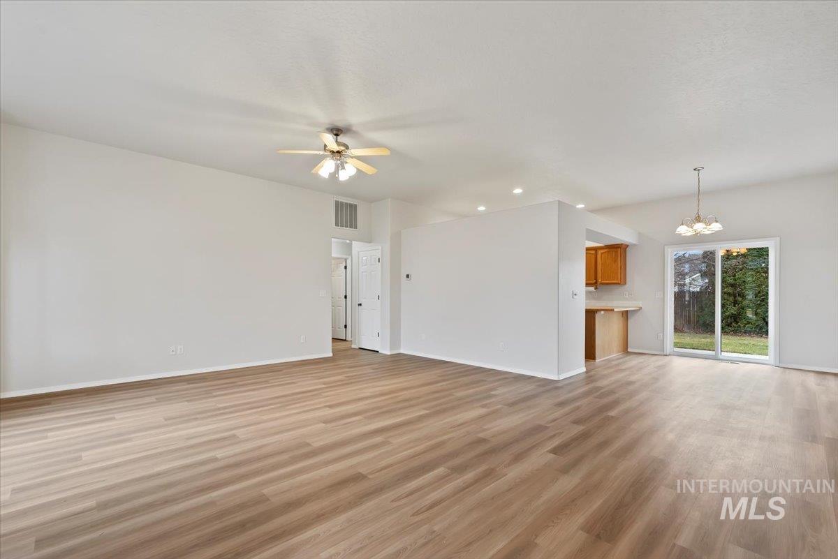 2123 E Harbour Grove Drive, Nampa, Idaho 83686, 3 Bedrooms, 2 Bathrooms, Residential For Sale, Price $419,000,MLS 98971351