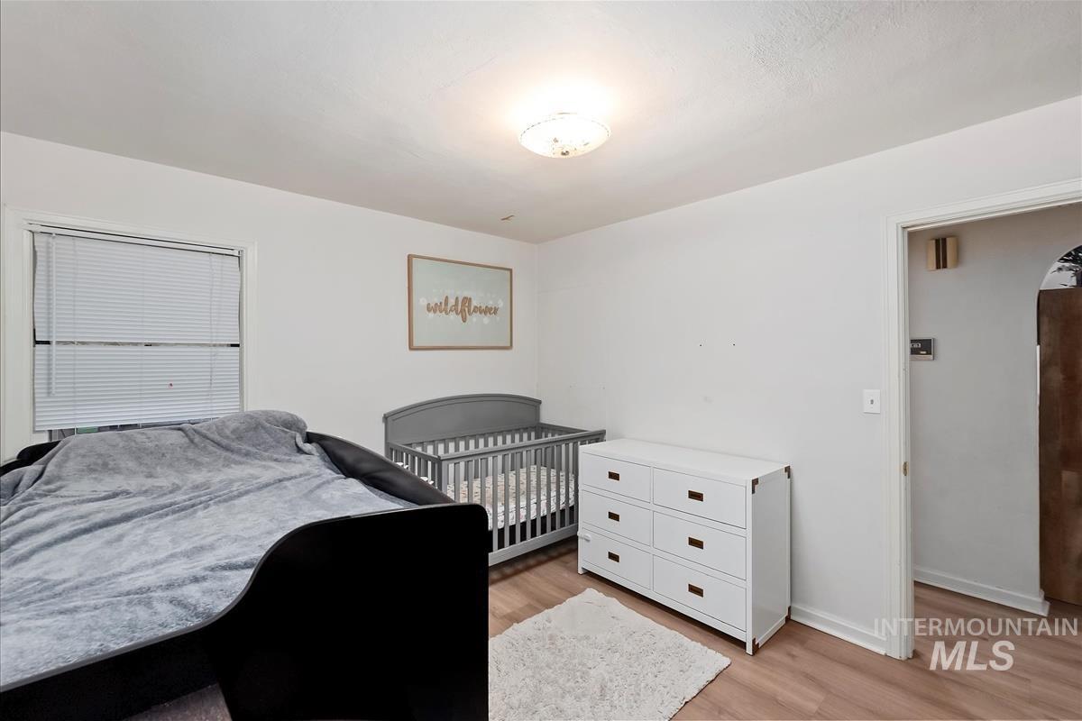 308 S Juniper St, Nampa, Idaho 83686, 3 Bedrooms, 2 Bathrooms, Residential For Sale, Price $328,900,MLS 98971352