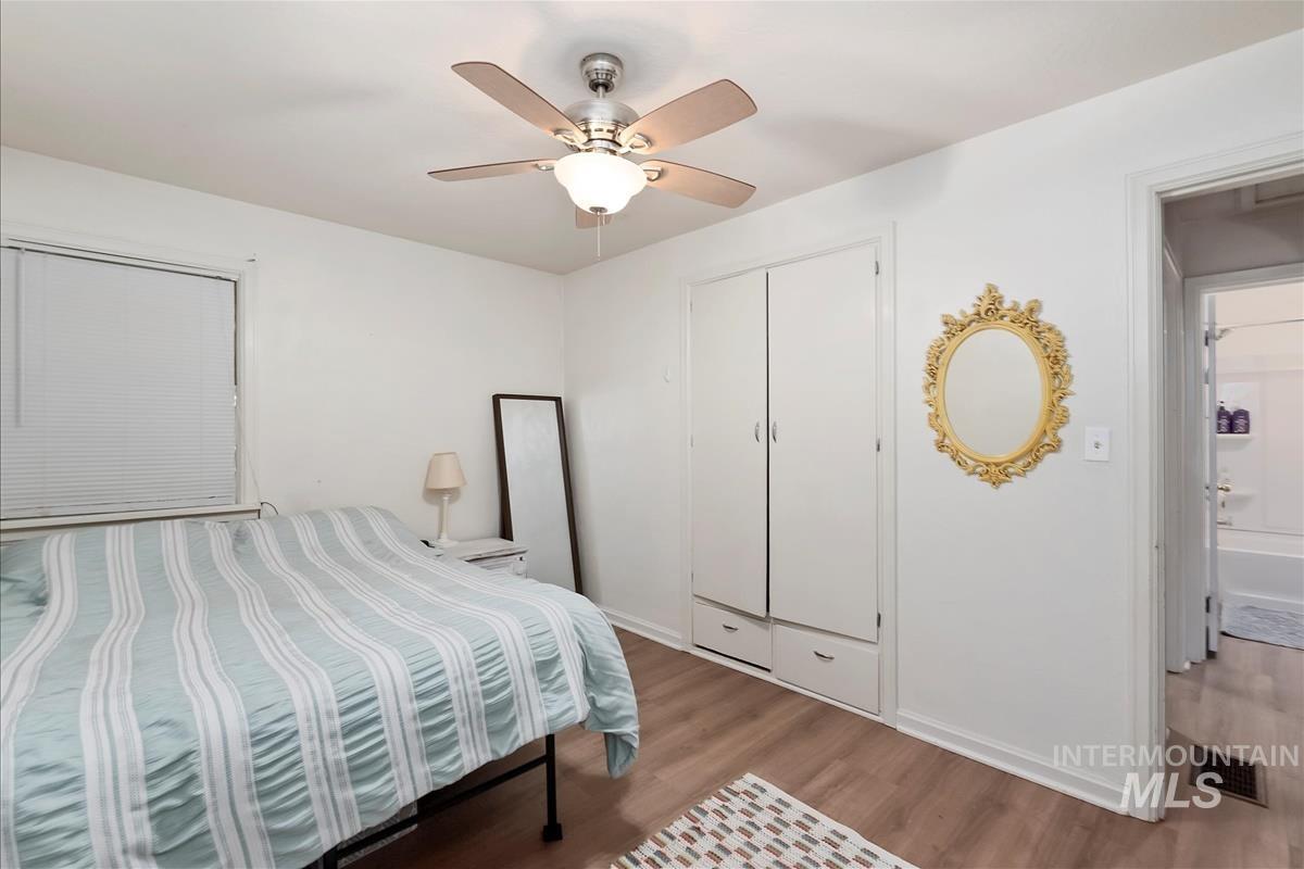 308 S Juniper St, Nampa, Idaho 83686, 3 Bedrooms, 2 Bathrooms, Residential For Sale, Price $328,900,MLS 98971352