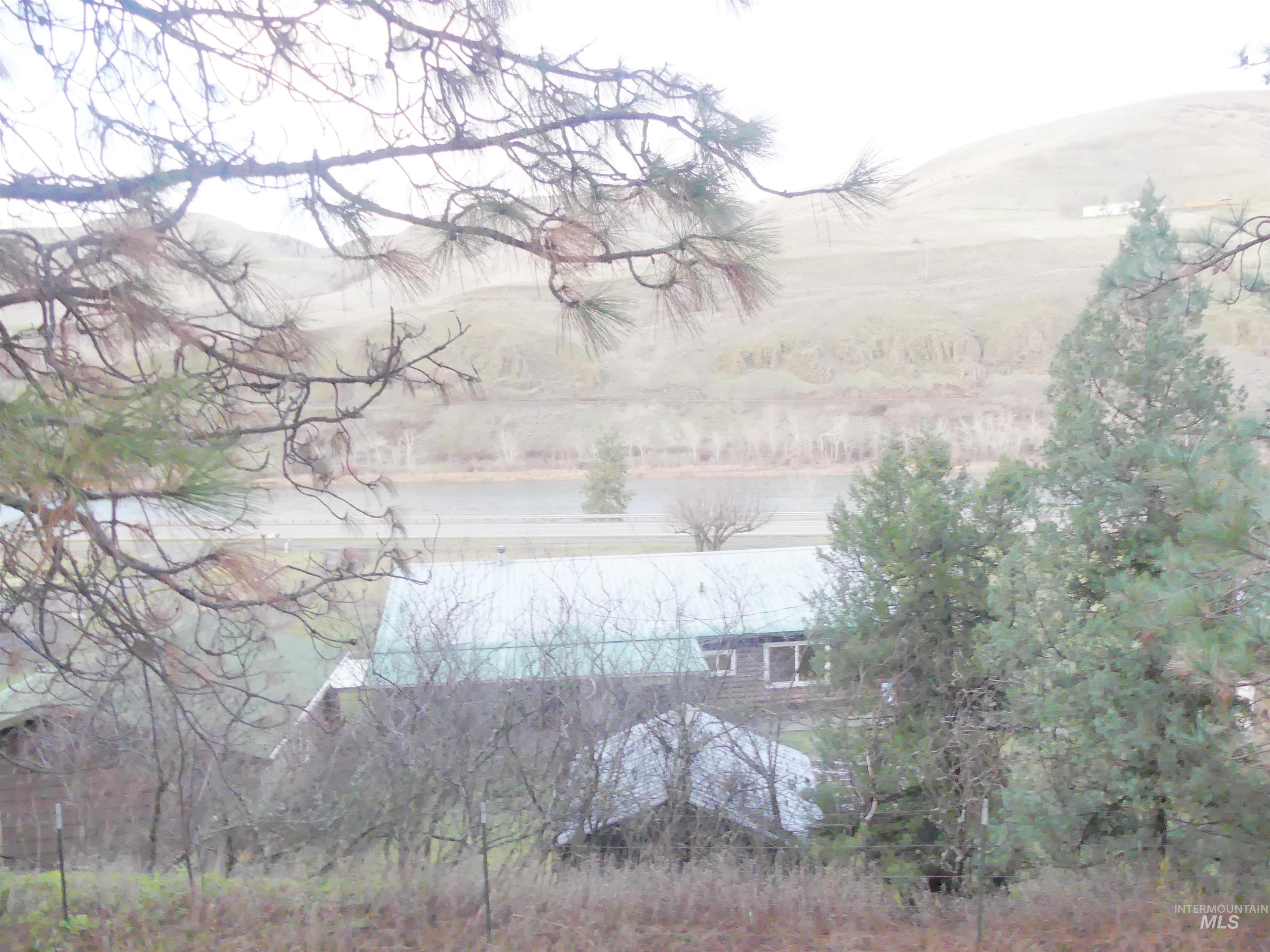 31388 Paradise Lane, Lenore, Idaho 83541, 3 Bedrooms, 1 Bathroom, Residential For Sale, Price $300,000,MLS 98971354