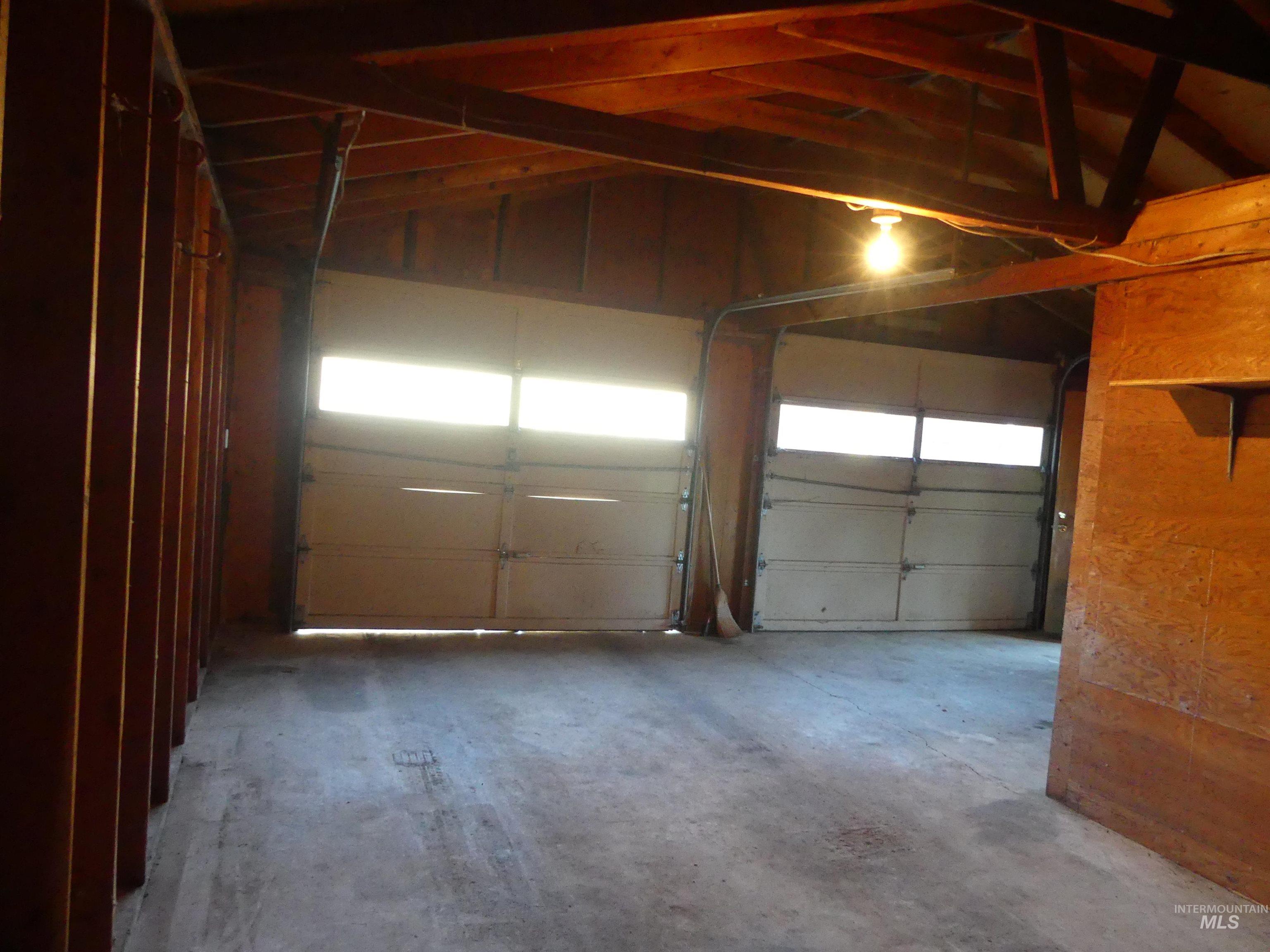 31388 Paradise Lane, Lenore, Idaho 83541, 3 Bedrooms, 1 Bathroom, Residential For Sale, Price $300,000,MLS 98971354