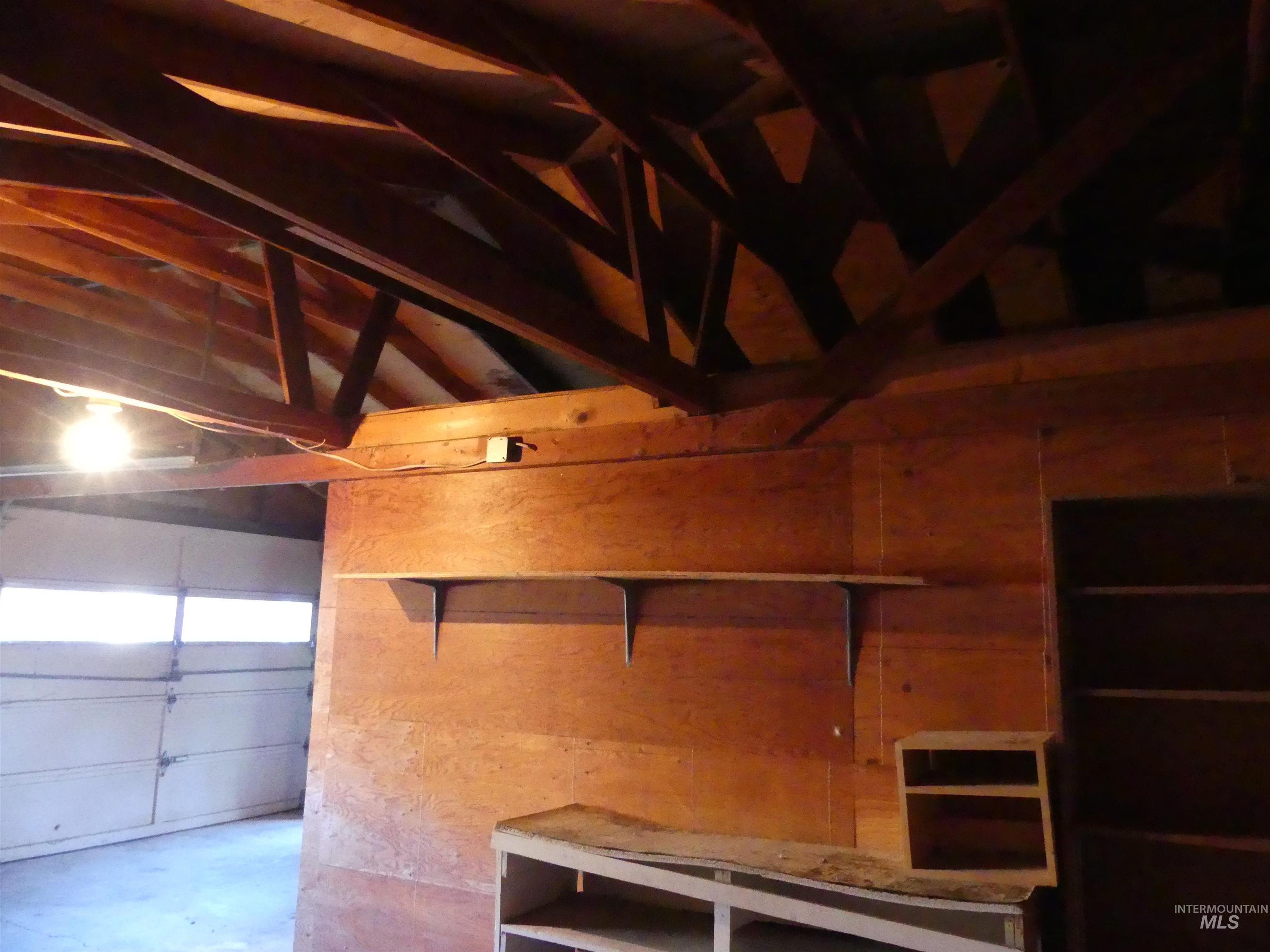 31388 Paradise Lane, Lenore, Idaho 83541, 3 Bedrooms, 1 Bathroom, Residential For Sale, Price $300,000,MLS 98971354