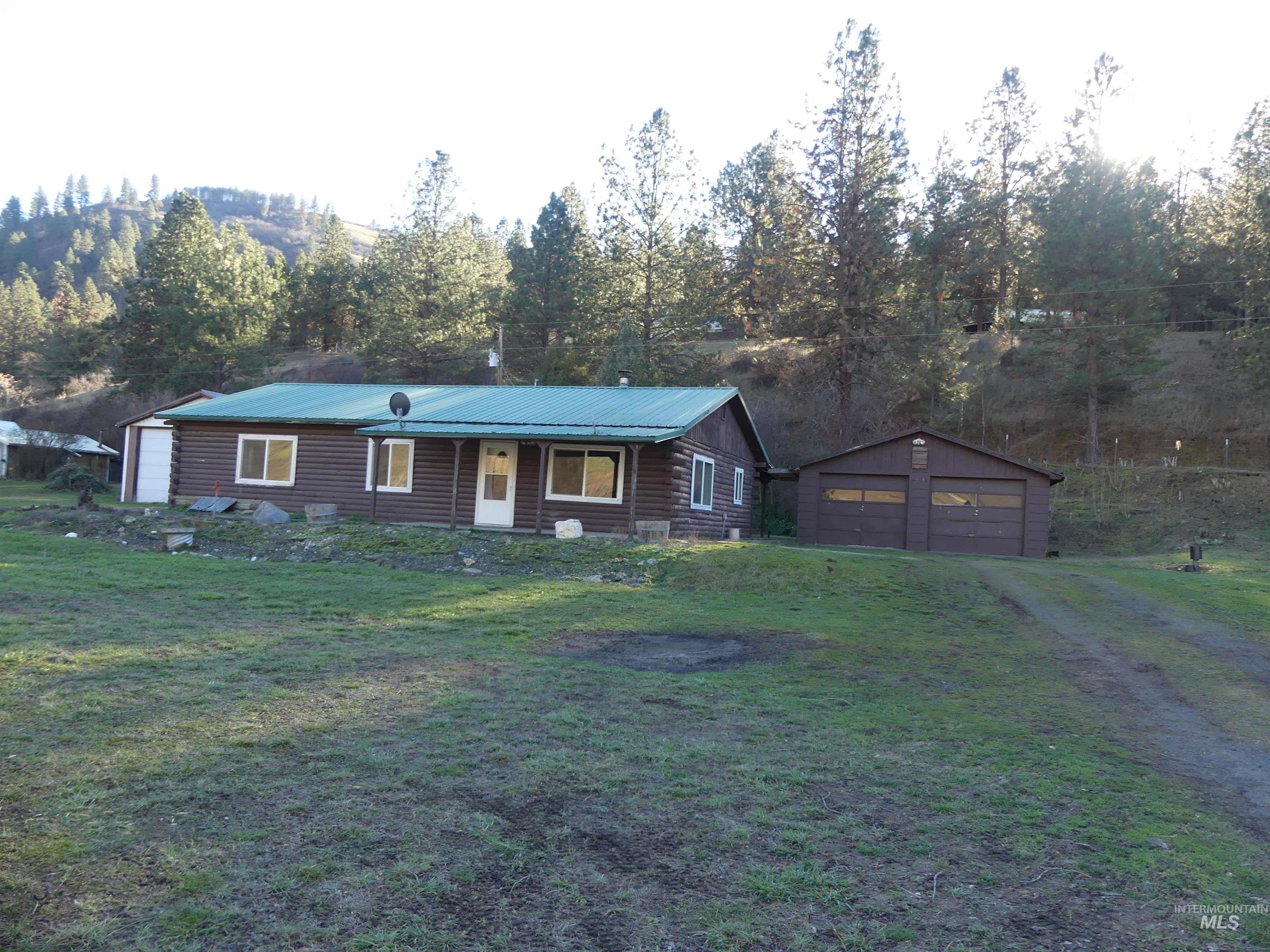31388 Paradise Lane, Lenore, Idaho 83541, 3 Bedrooms, 1 Bathroom, Residential For Sale, Price $300,000,MLS 98971354