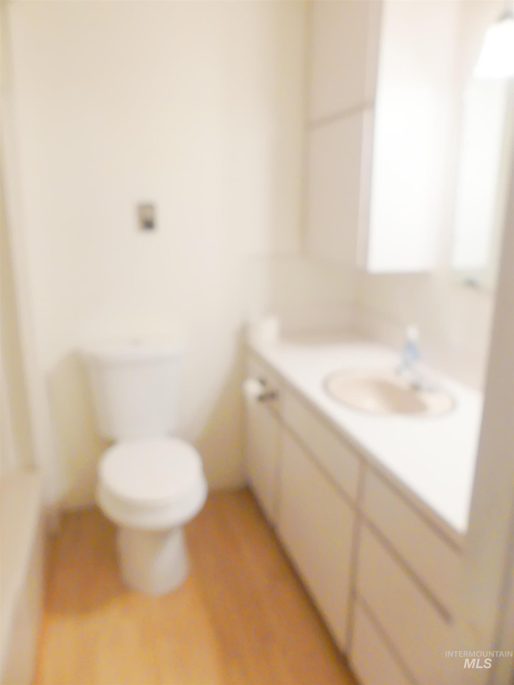 31388 Paradise Lane, Lenore, Idaho 83541, 3 Bedrooms, 1 Bathroom, Residential For Sale, Price $300,000,MLS 98971354